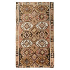 Türkischer Kars-Kelim-Teppich-Läufer aus weichem Terrakotta, Vintage, ca. 1940, 4'1 X 11'8