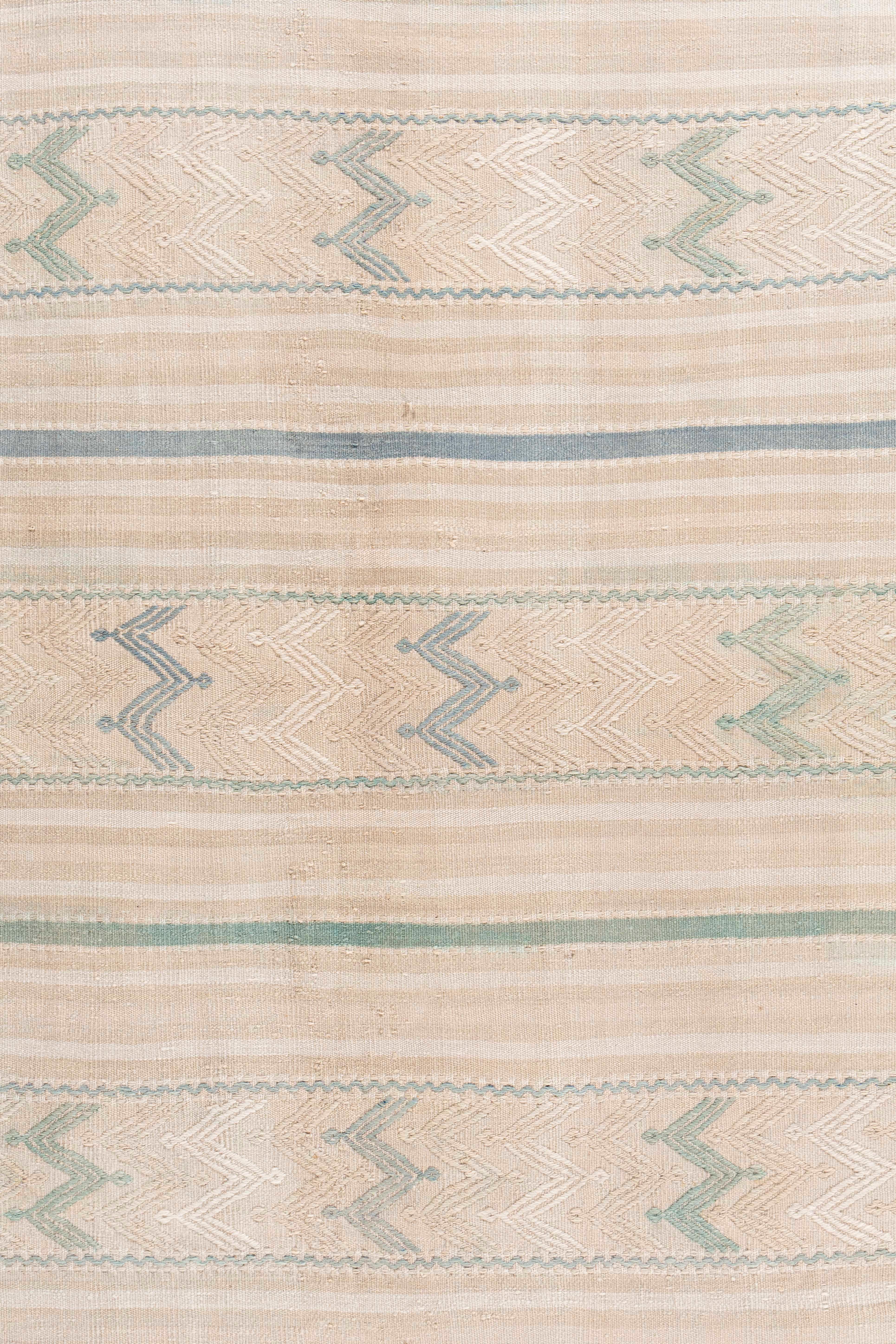 Vintage CIRCA 1940 Tan Türkischer Kilim Flachgewebe-Teppich im Angebot 3
