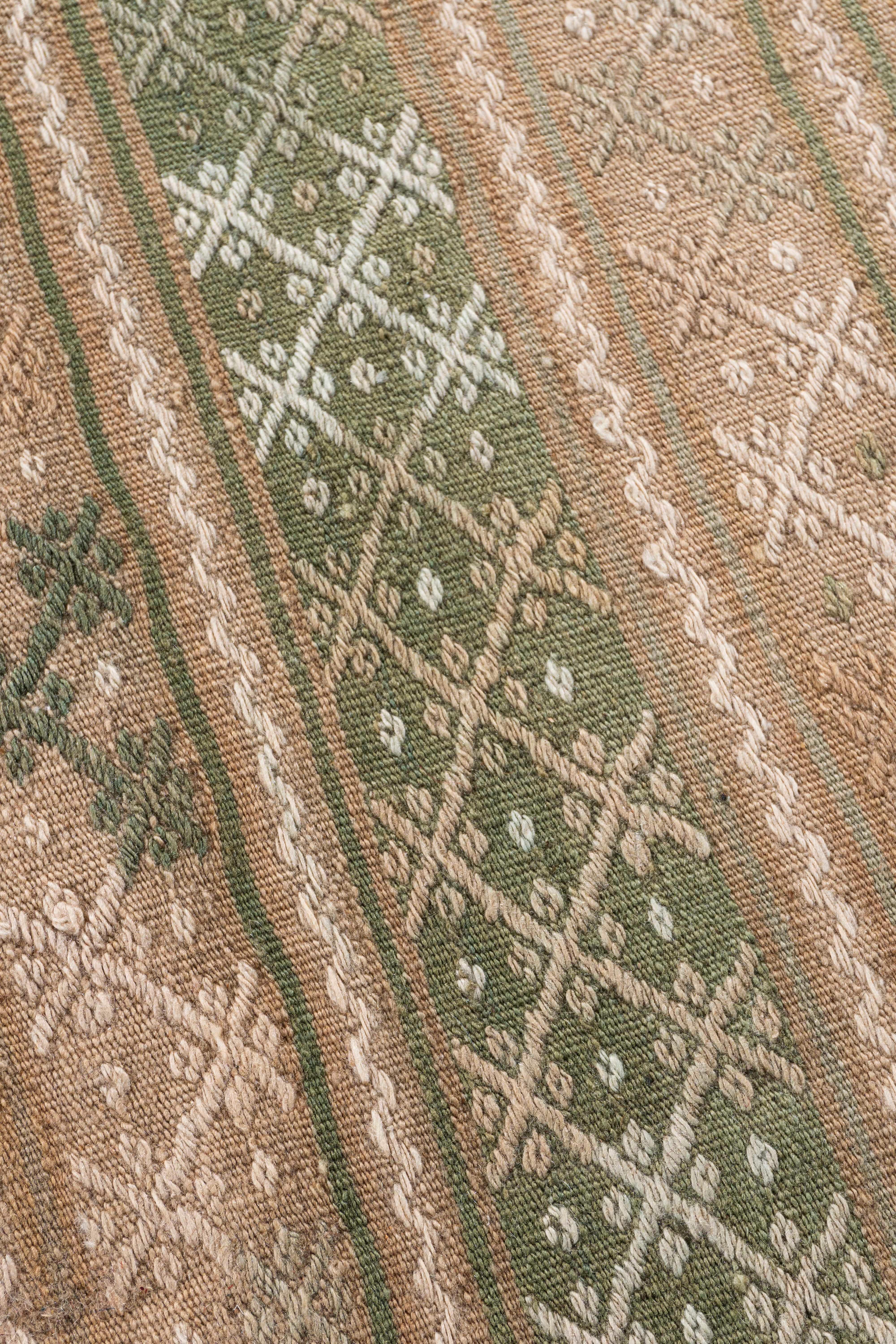 Wool Vintage Circa 1940 Tan Turkish Kilim Flatweave Rug For Sale
