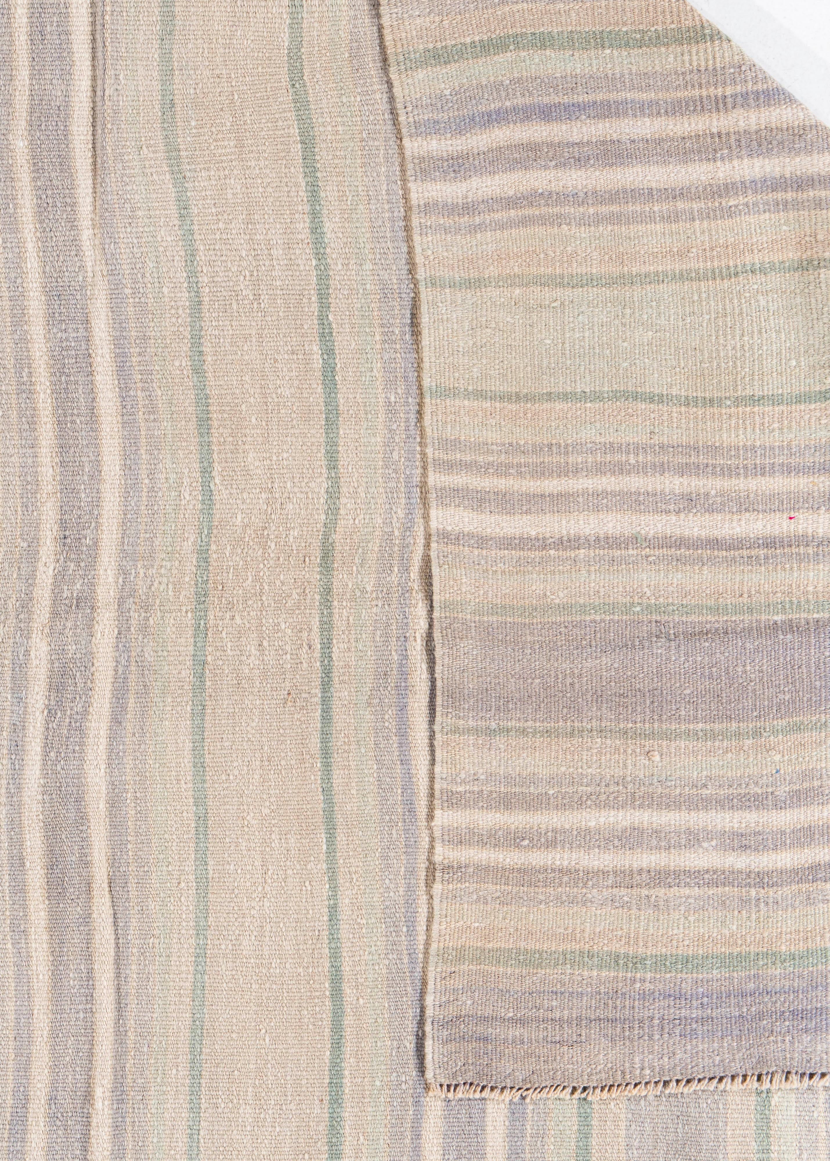 Rug & Kilim Vintage Circa 1940 Tan Turc Flatweave en vente 1