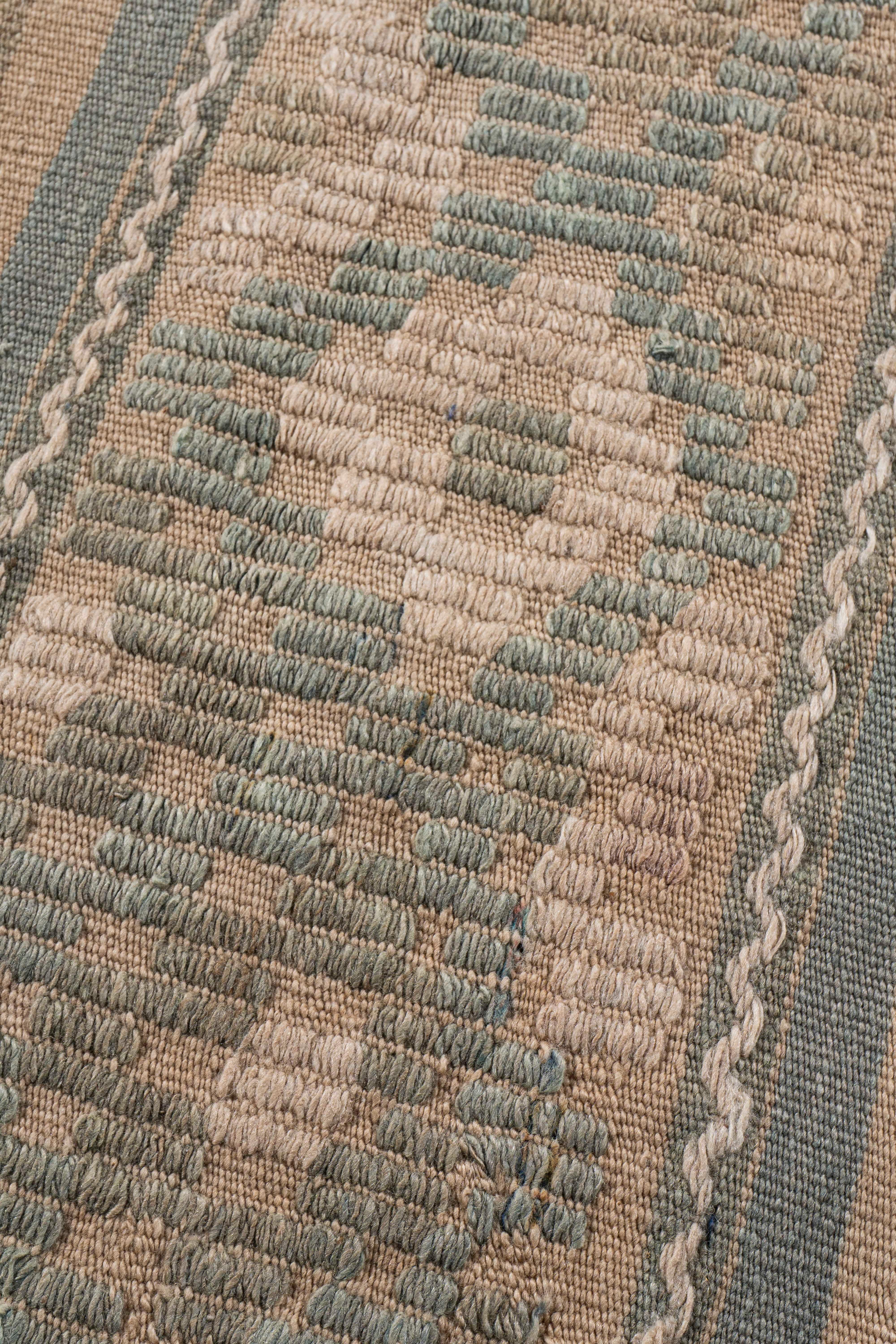 Vintage CIRCA 1940 Tan Türkischer Kilim Flachgewebe-Teppich im Angebot 1