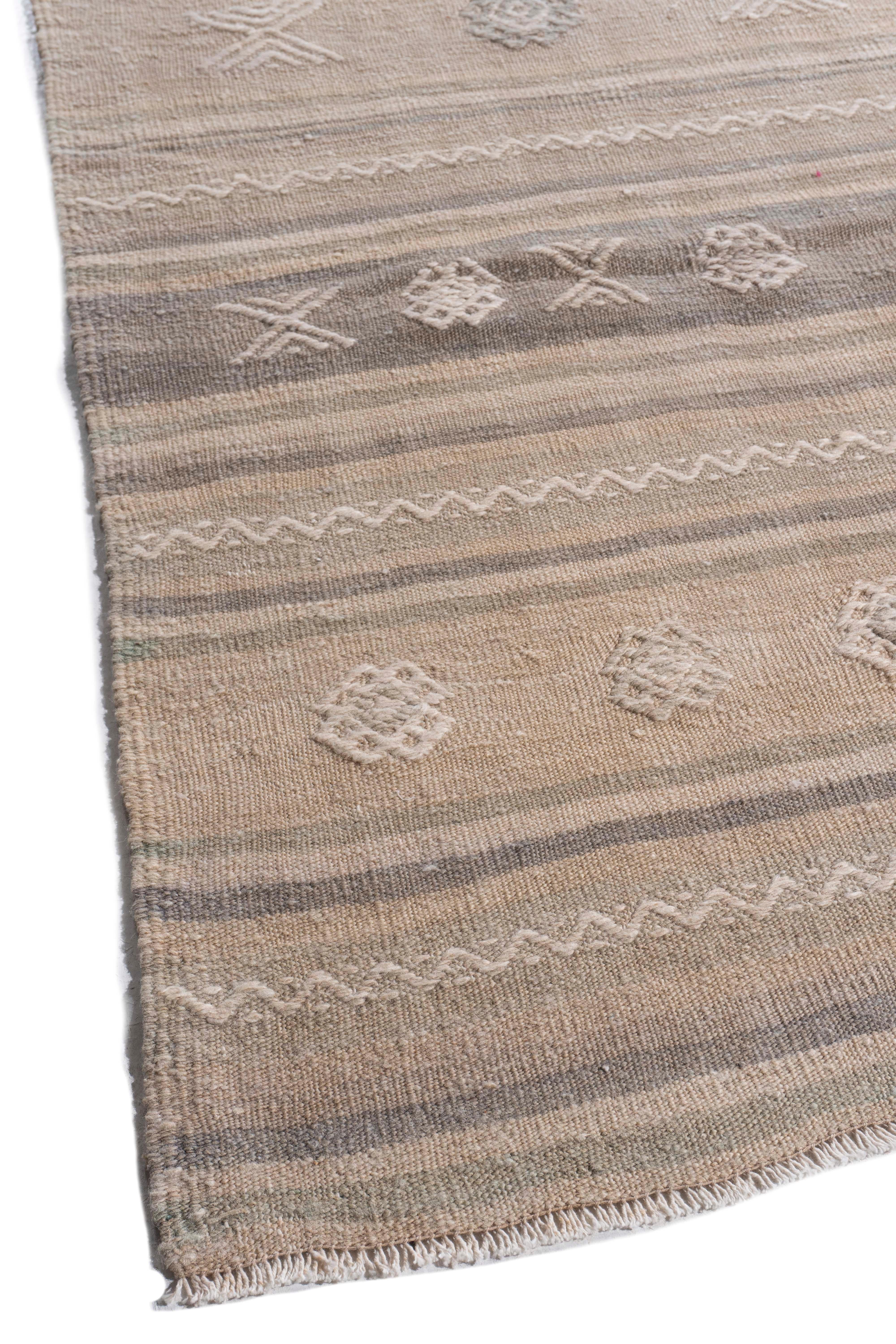Vintage Circa 1940 Tan Turkish Kilim Flatweave Rug For Sale 2