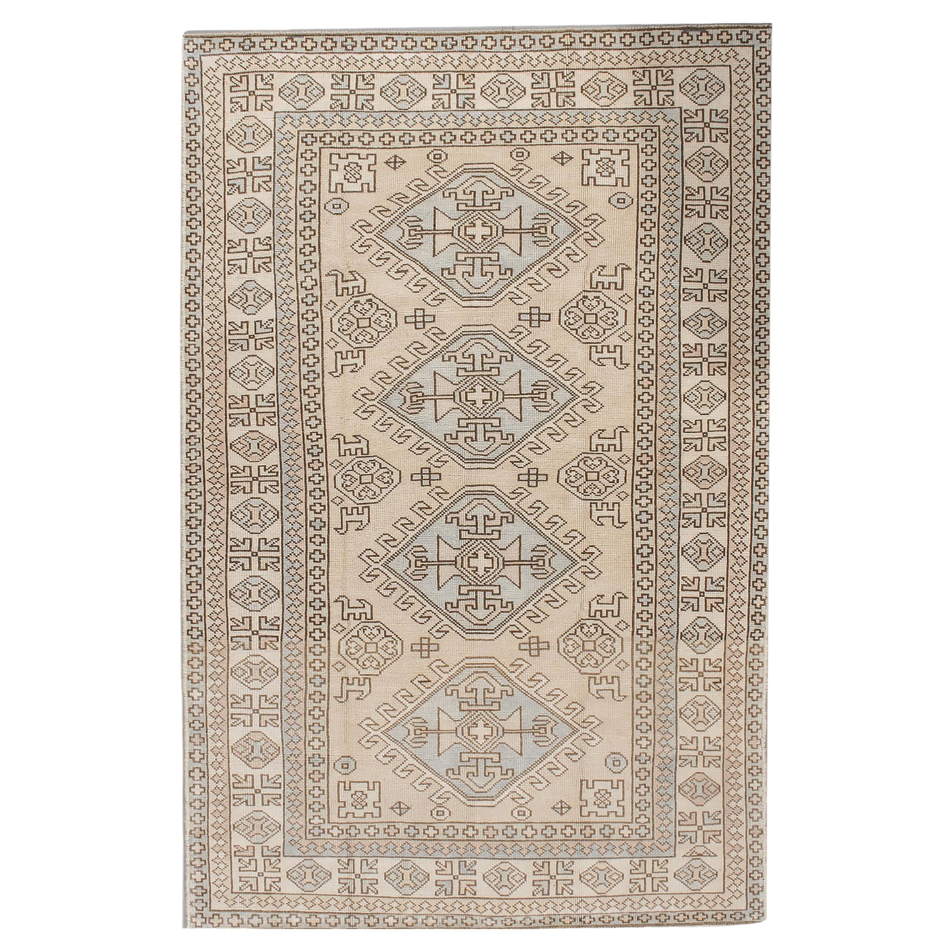 Vintage Circa 1940 Tan Turkish Oushak Rug, Hand-Knotted Wool, 5' x 6'8 For Sale