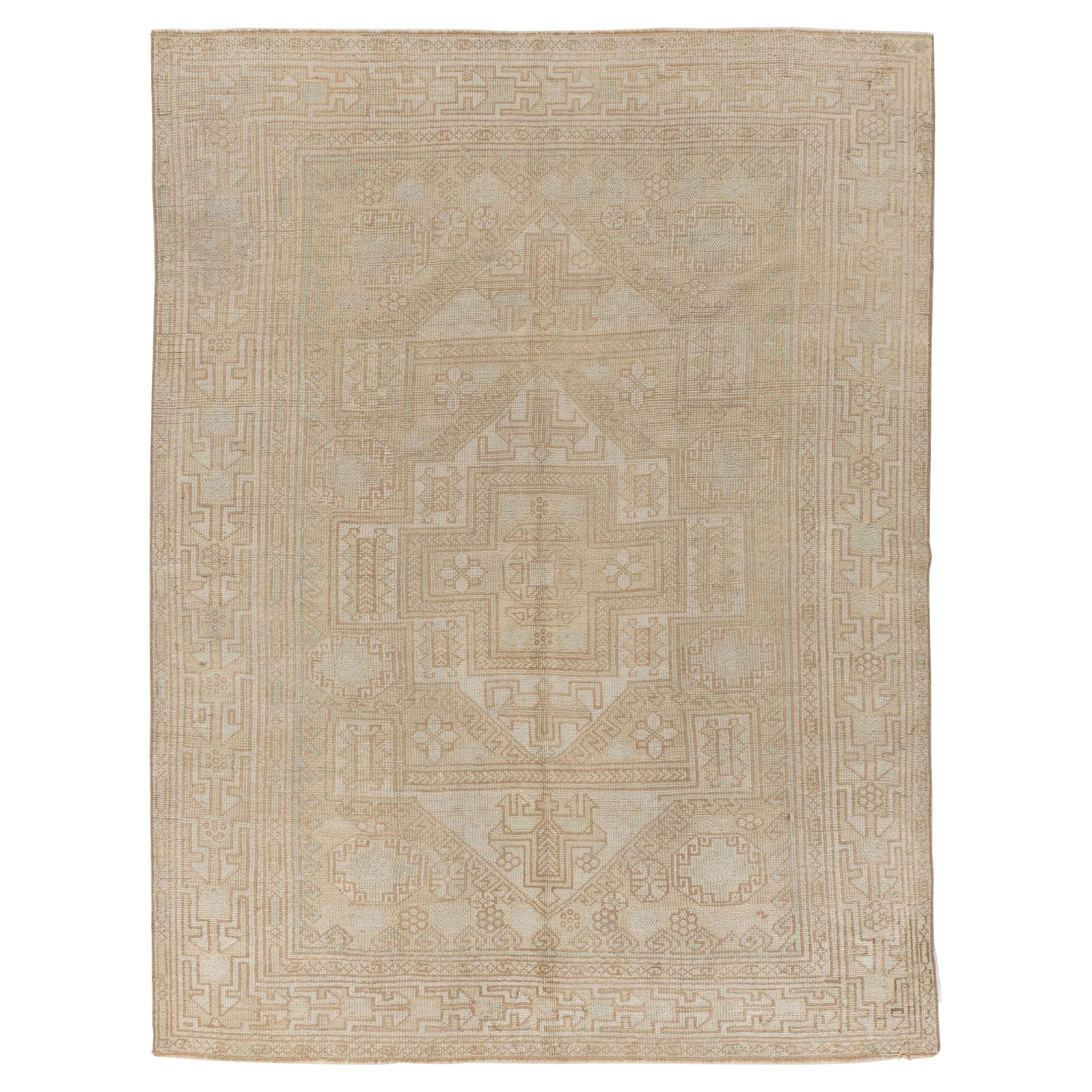 Vintage Circa 1940 Turkish Ivory Beige Oushak Wool Hand Knotted Rug 5
9 X 7
5