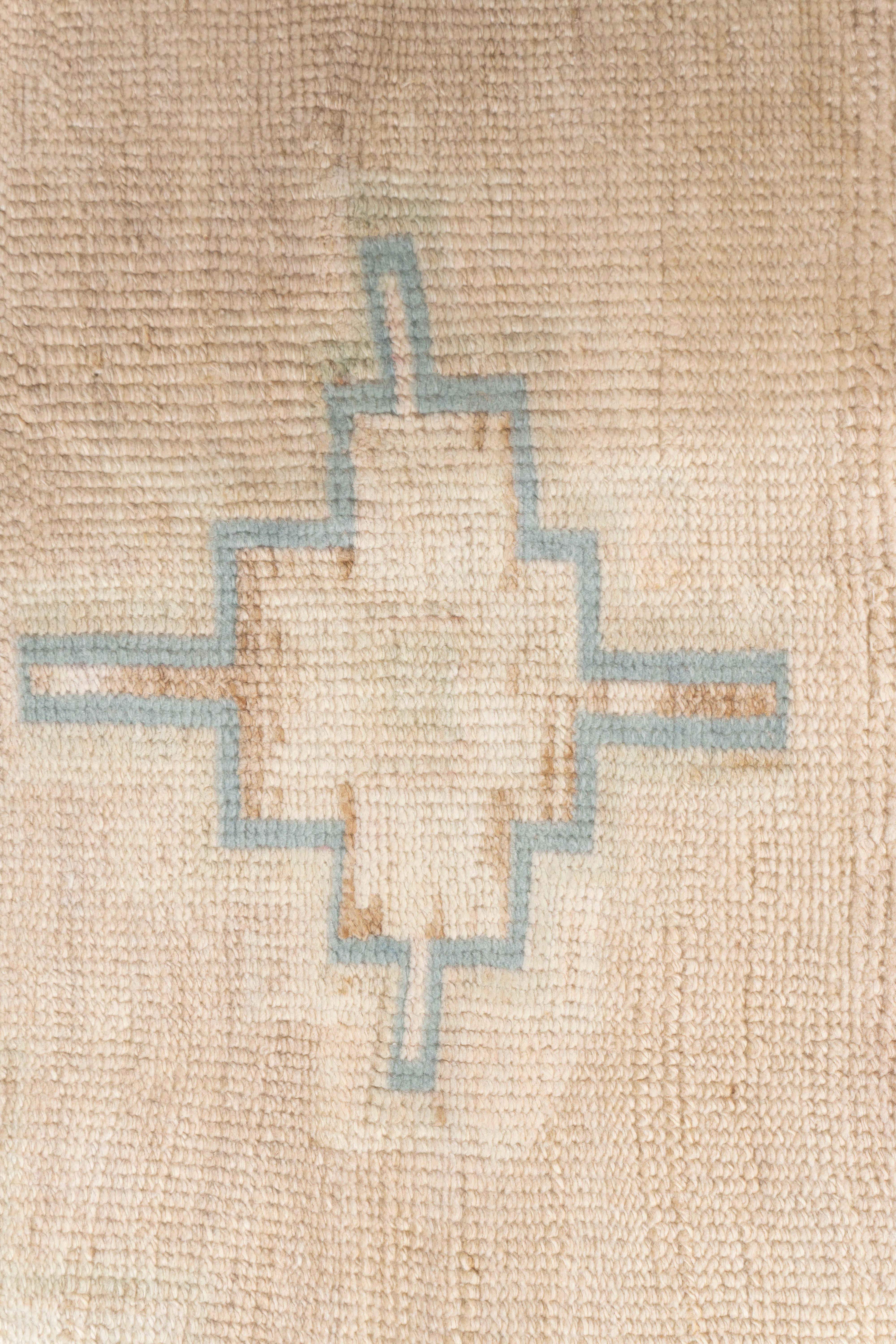 Vintage CIRCA 1940 Türkisch Kars Rosa Wolle Teppich Hand geknüpft 7'5 X 11'5 im Angebot 1