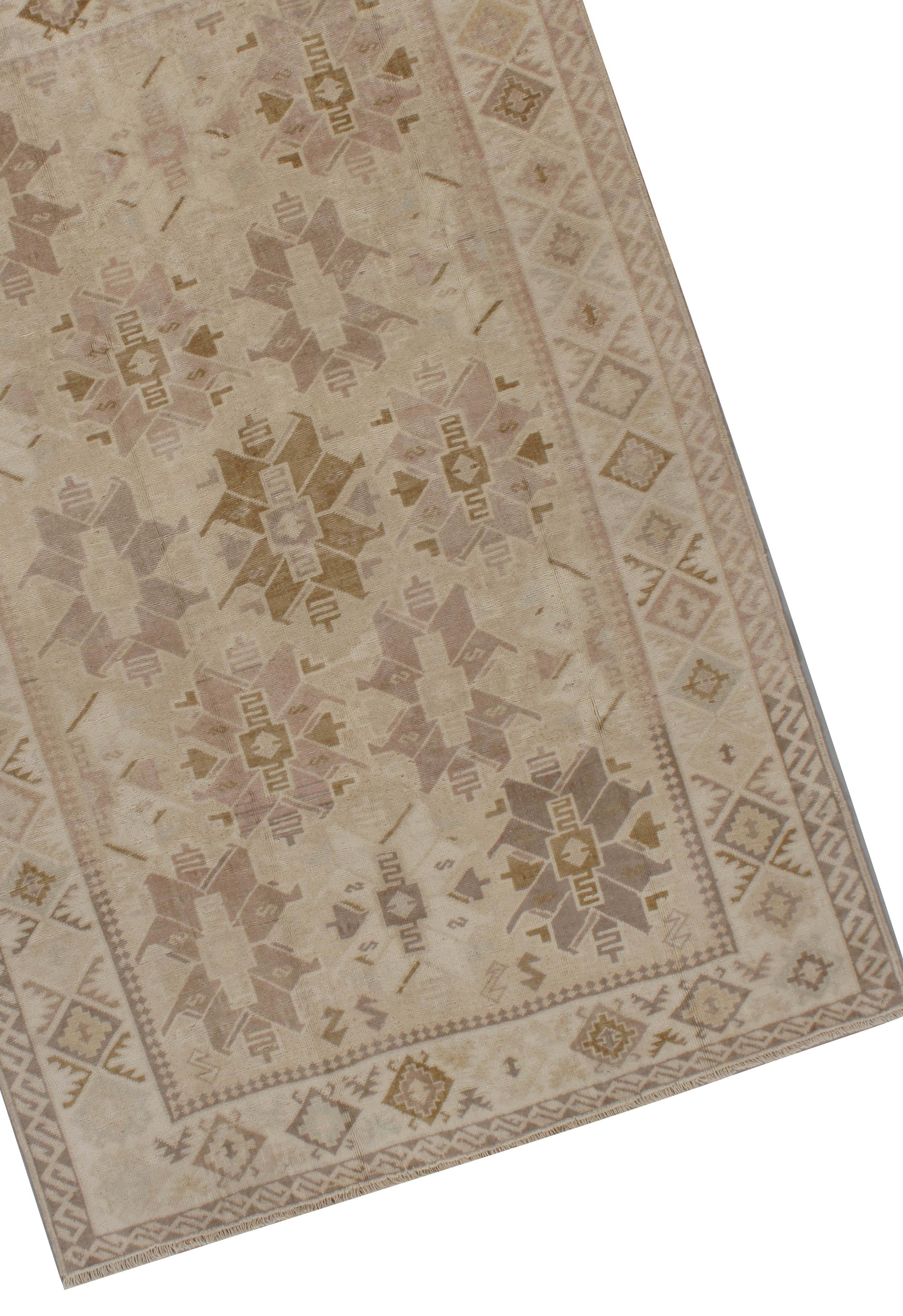 Türkischer Oushak-Teppich aus der Zeit um 1940  3'11 x 5'8 im Angebot 2