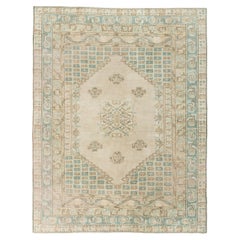 Tapis en laine turque Oushak Vintage Circa 1940 Légèrement Déformé 6'4 x 8'.