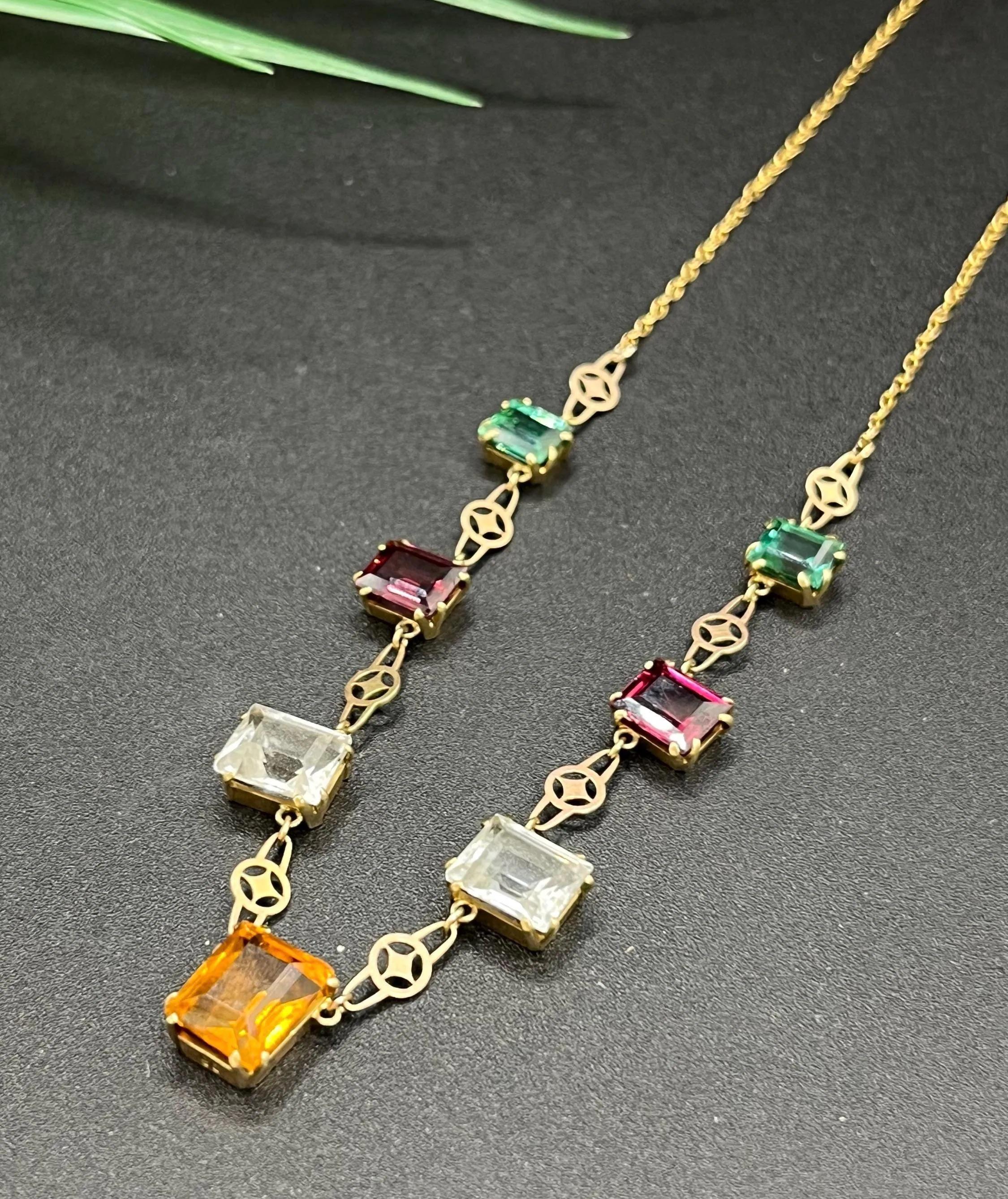Collana multi gemme in oro 10k, vintage, circa 1940 in vendita 7