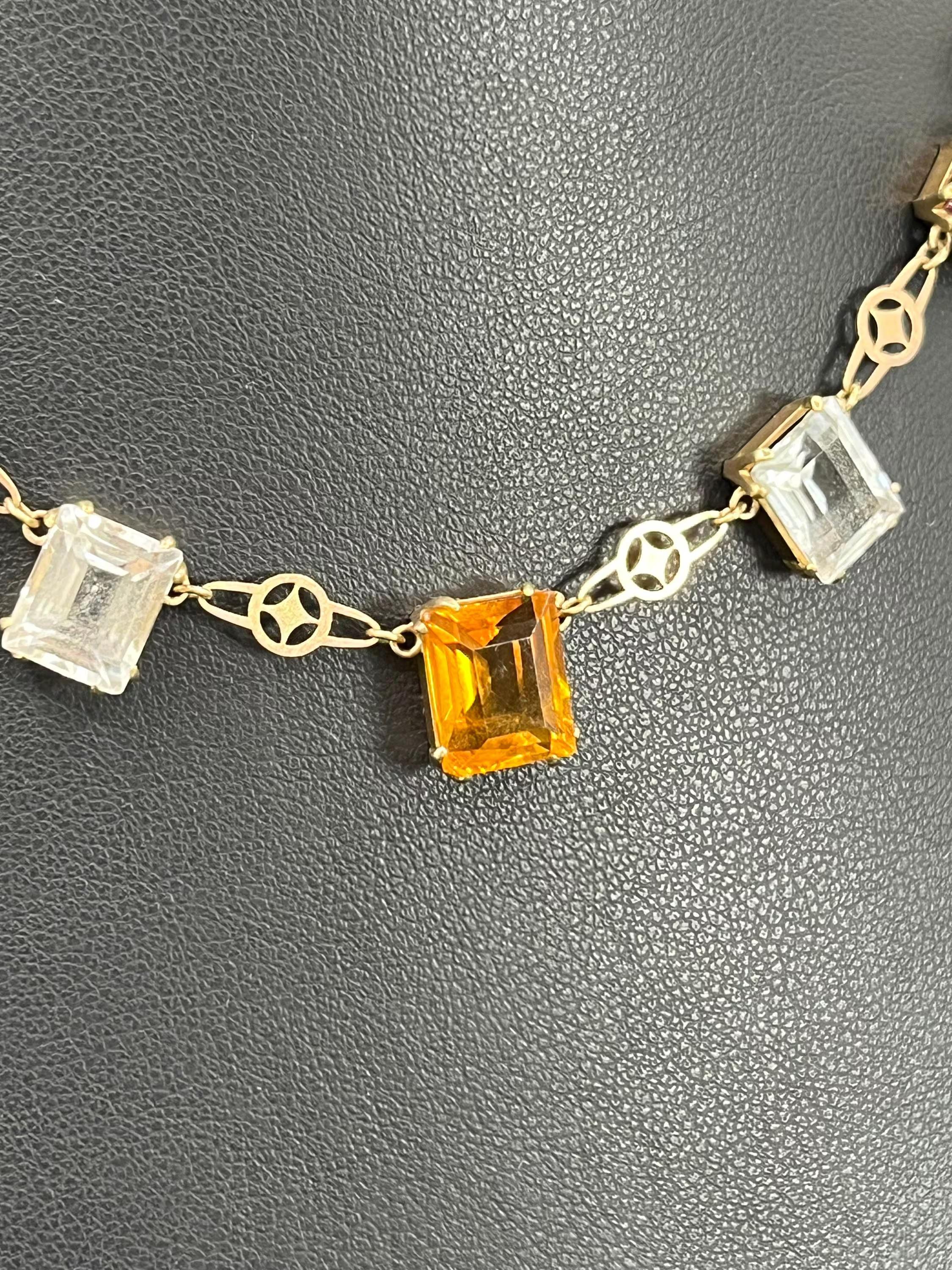 Collana multi gemme in oro 10k, vintage, circa 1940 in vendita 2