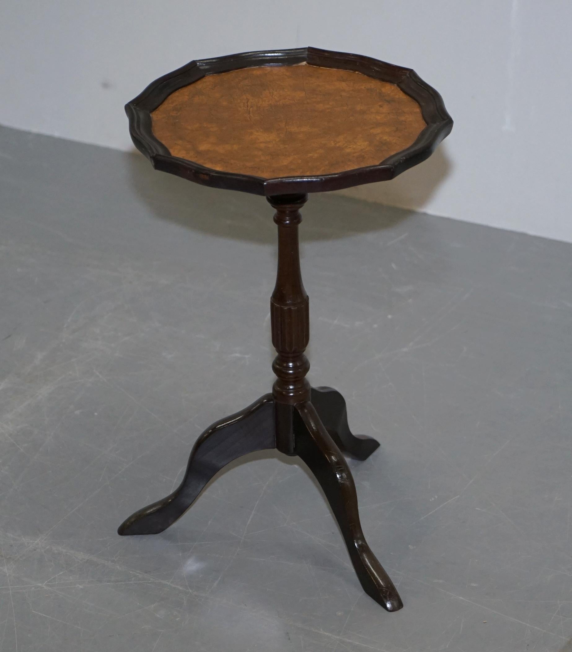 We are delighted to offer for sale this lovely vintage circa 1940s Mahogany with brown leather top lamp or side table

A good looking well made tripod table in lovely condition, we have cleaned waxed and polished it from top to bottom, there may