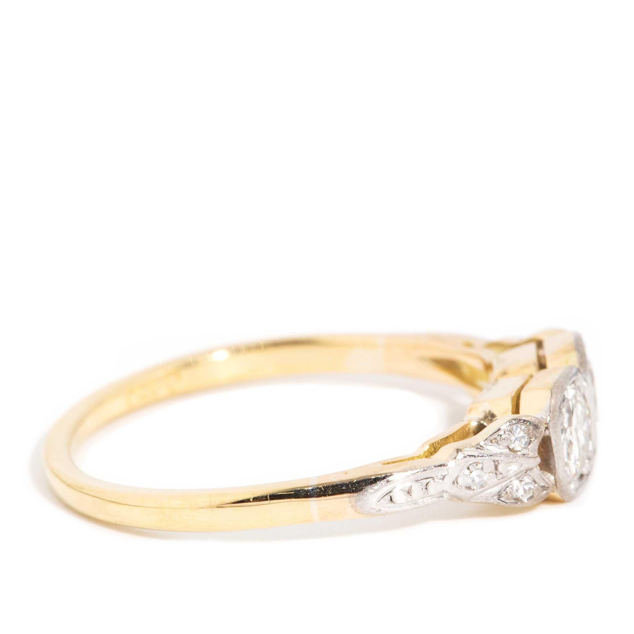 Bague duo de diamants taille ancienne des années 1940 en or jaune et blanc 18 carats Pour femmes en vente