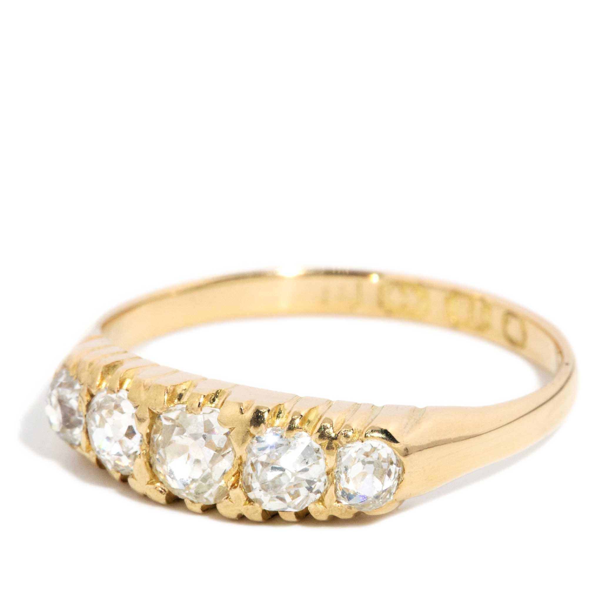 Modern Vintage Circa 1940s Old Cut Diamond London Bridge Ring 18 Carat Yellow Gold For Sale