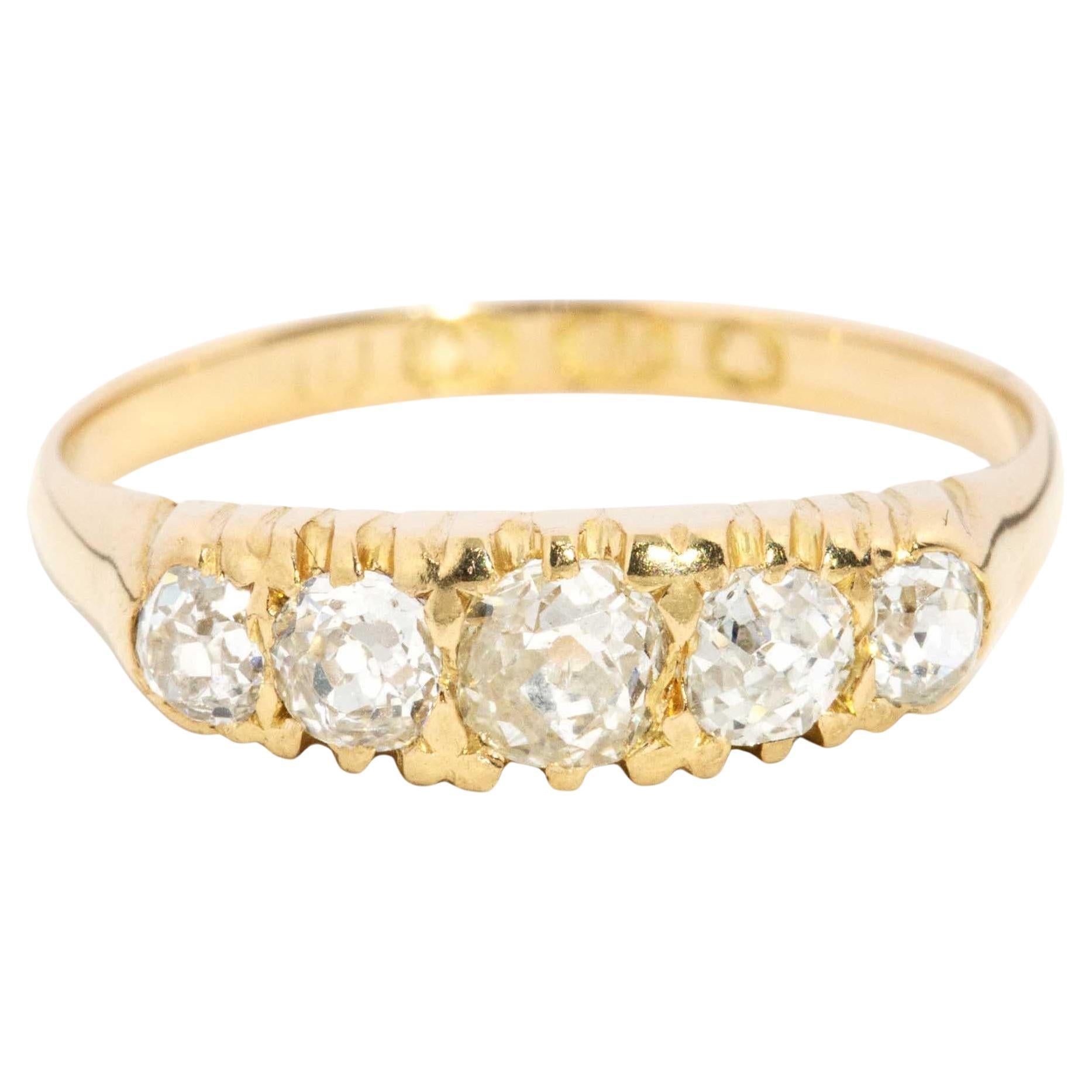Vintage Circa 1940s Old Cut Diamond London Bridge Ring 18 Carat Yellow Gold