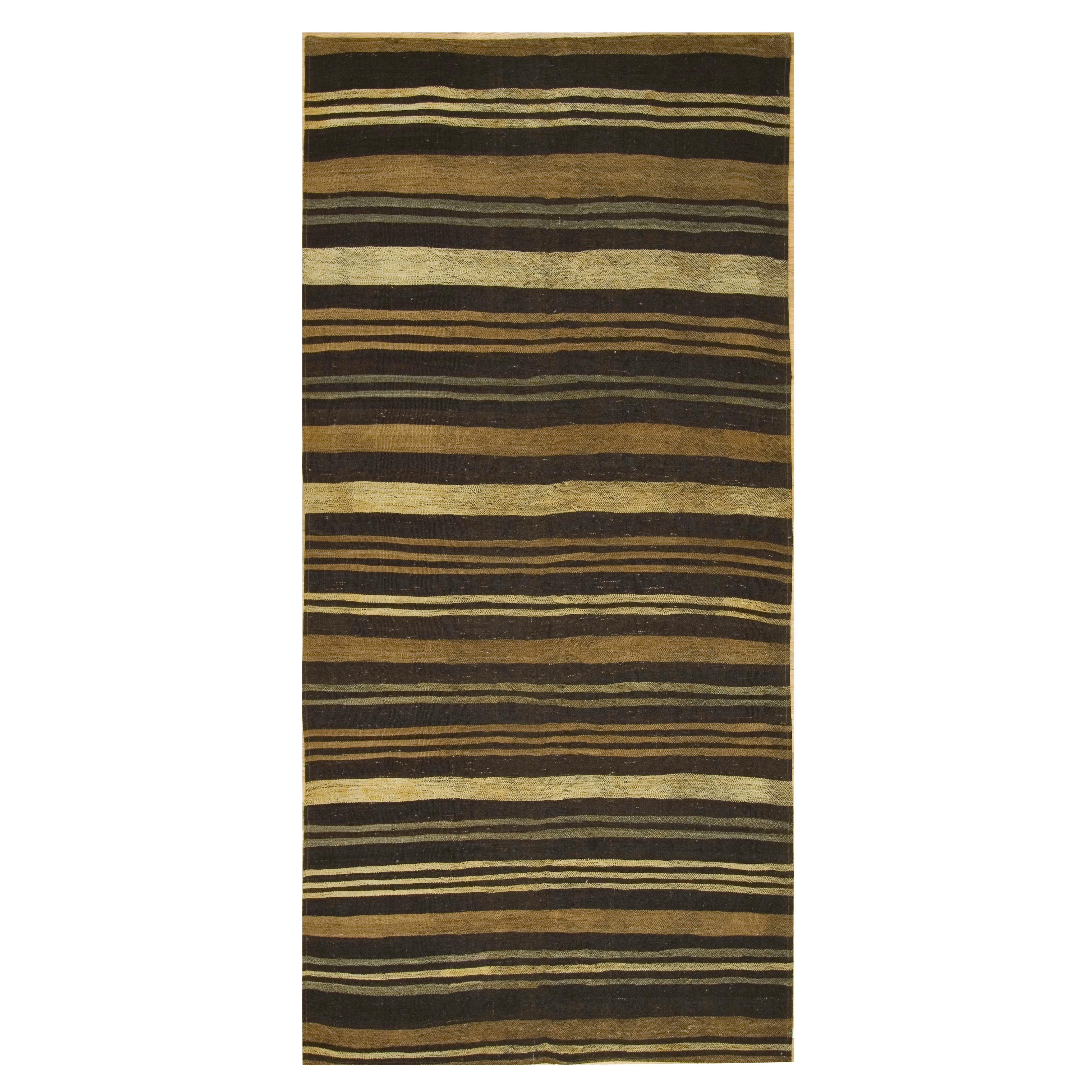 Vintage CIRCA 1950 Türkisch Kilim Läufer 5'4 x 11'5 im Angebot
