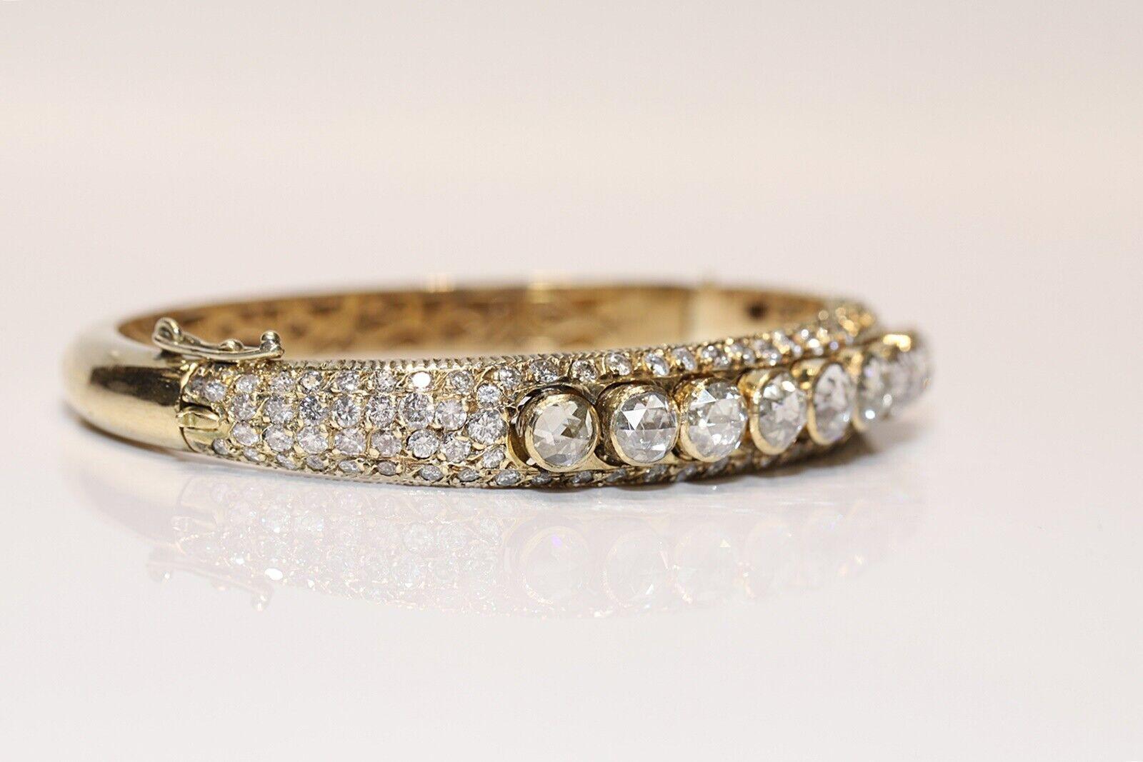 Vintage Circa 1950s 14k Gold Natural Diamond Decorated Strong Bracelet  For Sale 7