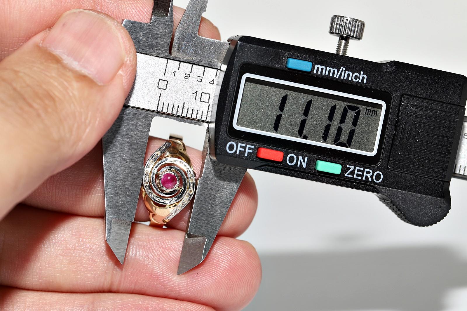 Vintage Circa 1950s 14k Gold Natural Rose Cut Diamond And Cabochon Ruby Ring For Sale 12