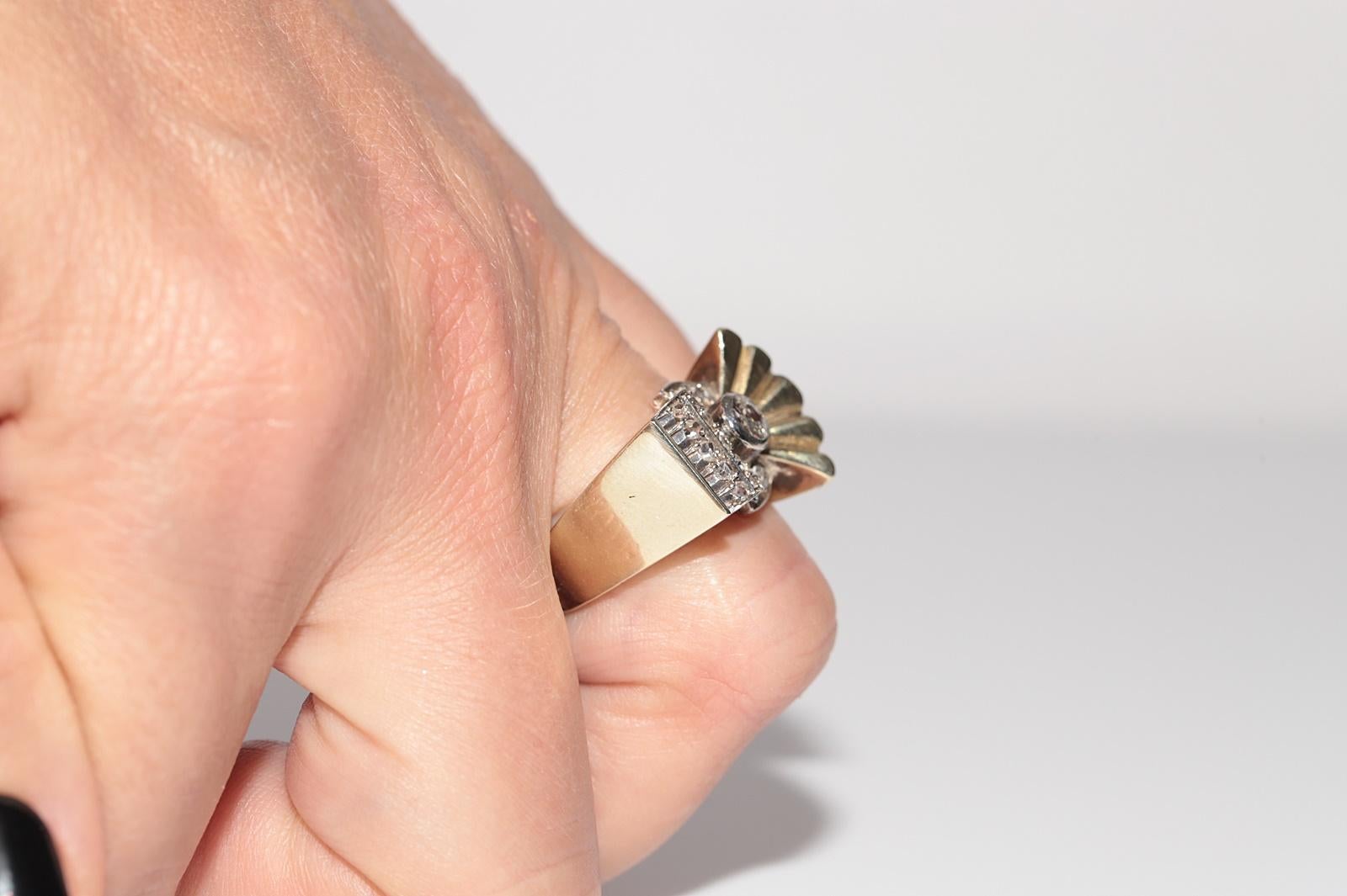 Anello decorato con diamanti naturali, d'epoca, circa 1950, in oro 14k e argento, con diamante naturale in vendita 11