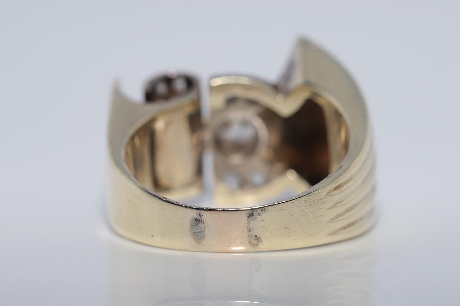 Anello decorato con diamanti naturali, d'epoca, circa 1950, in oro 14k e argento, con diamante naturale in vendita 2