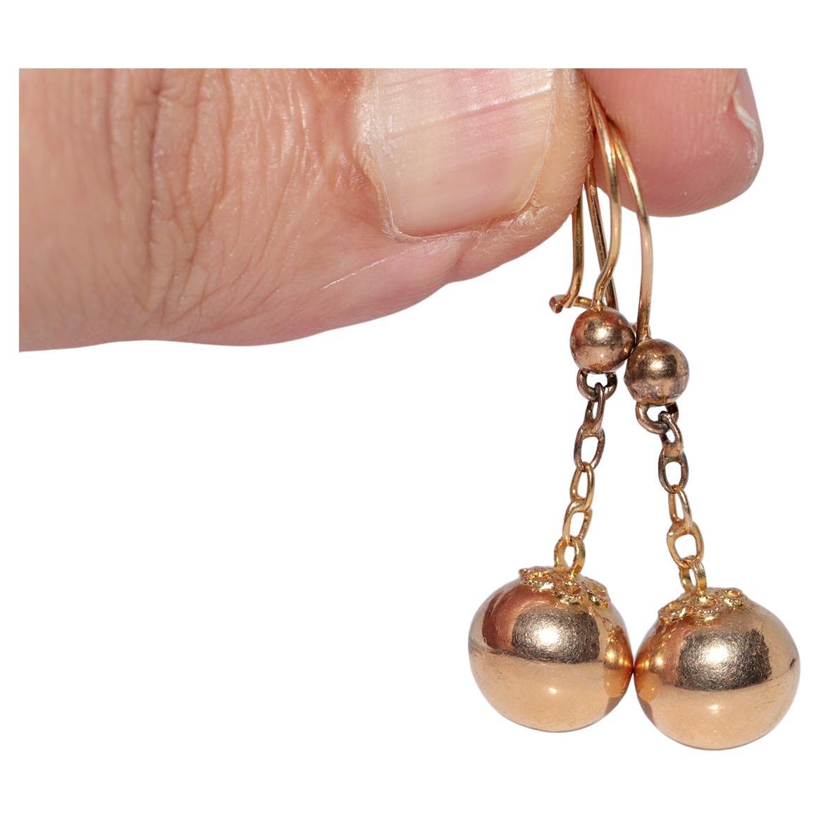 Vintage Circa 1950s 18k Gold Handcrafted Ball Design Drop Earring For Sale