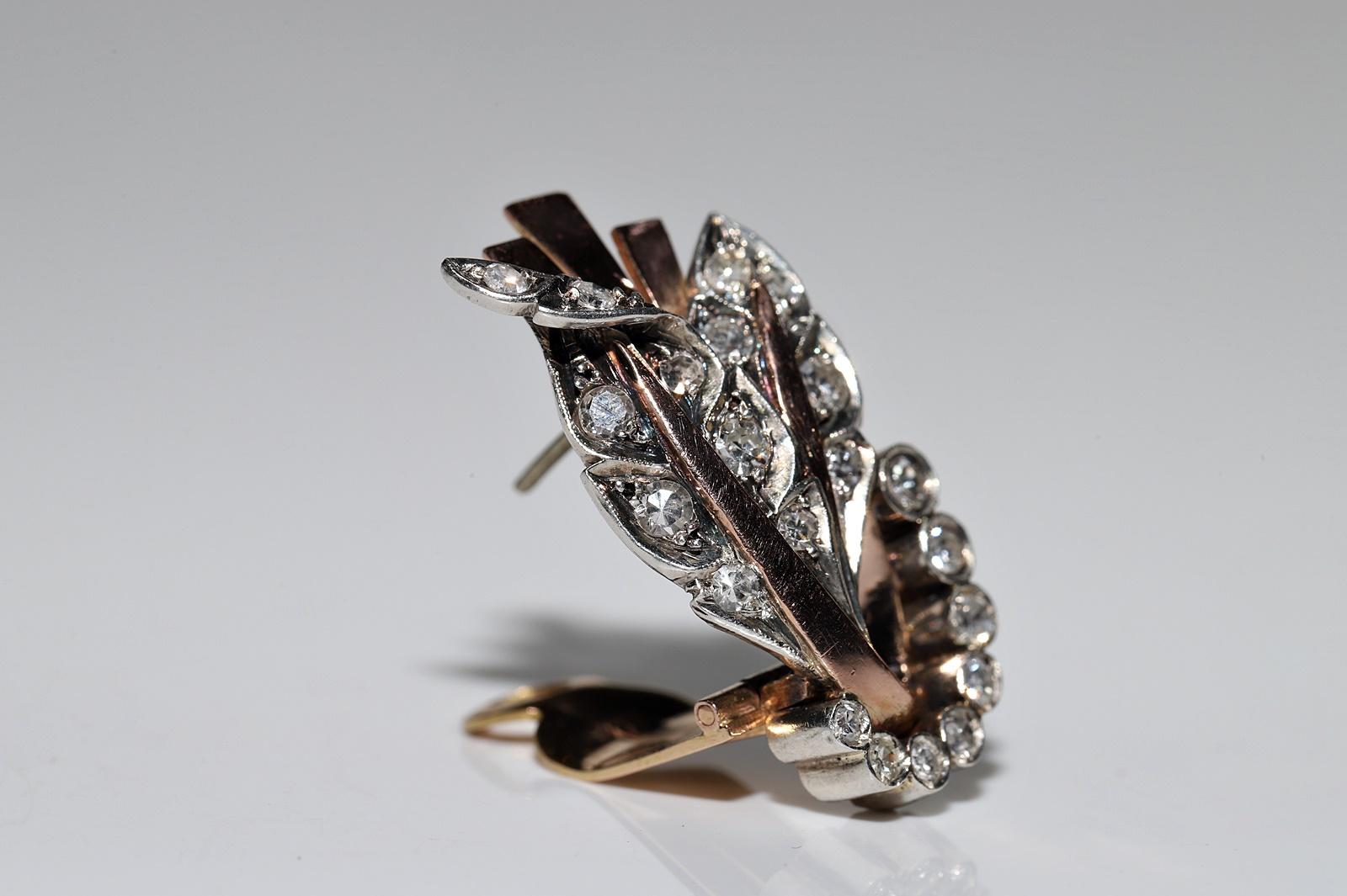 Vintage Circa 1950er Jahre 8k Gold Natürlicher Diamant-Ohrring mit verzierten Blumen im Angebot 7