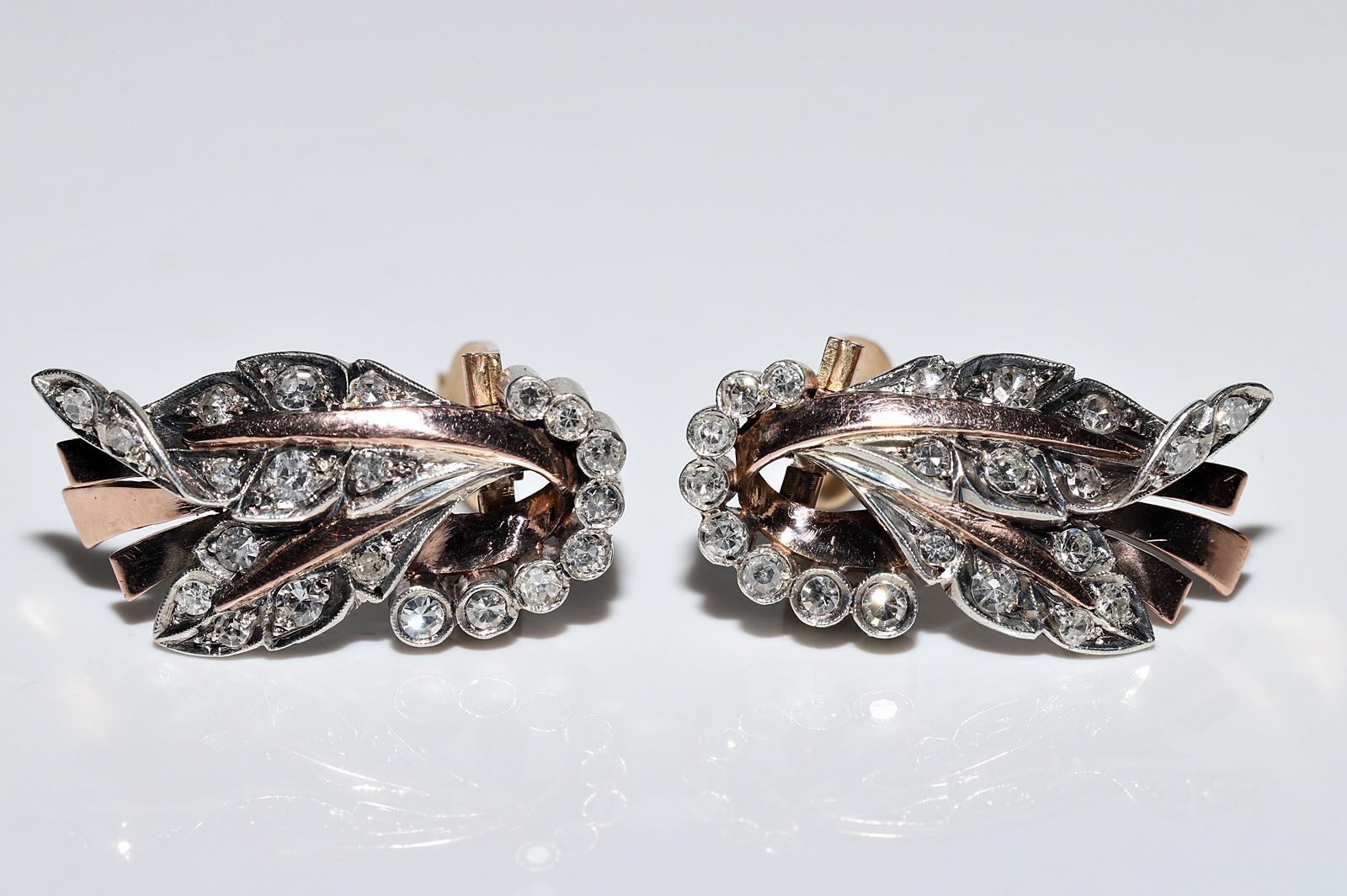 Vintage Circa 1950s 8k Gold Natural Diamond Decorated Flowers Earring In Good Condition For Sale In Fatih/İstanbul, 34