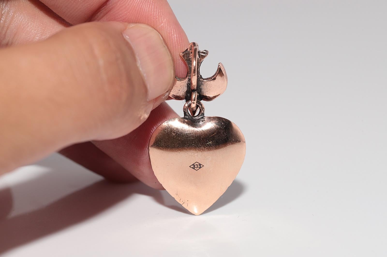 Vintage Circa 1950s 8k Gold Natural Rose Cut Diamond Heart Bird Pendant For Sale 1