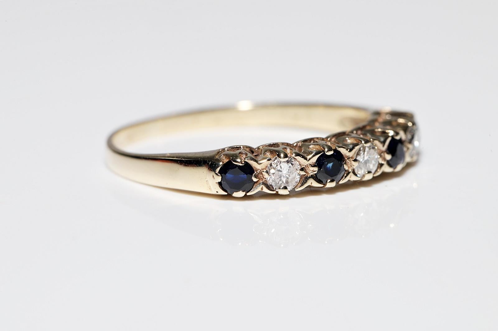 Anello a fascia decorato con diamanti naturali e zaffiri in oro 9k, CIRCA 1950 In condizioni buone in vendita a Fatih/İstanbul, 34
