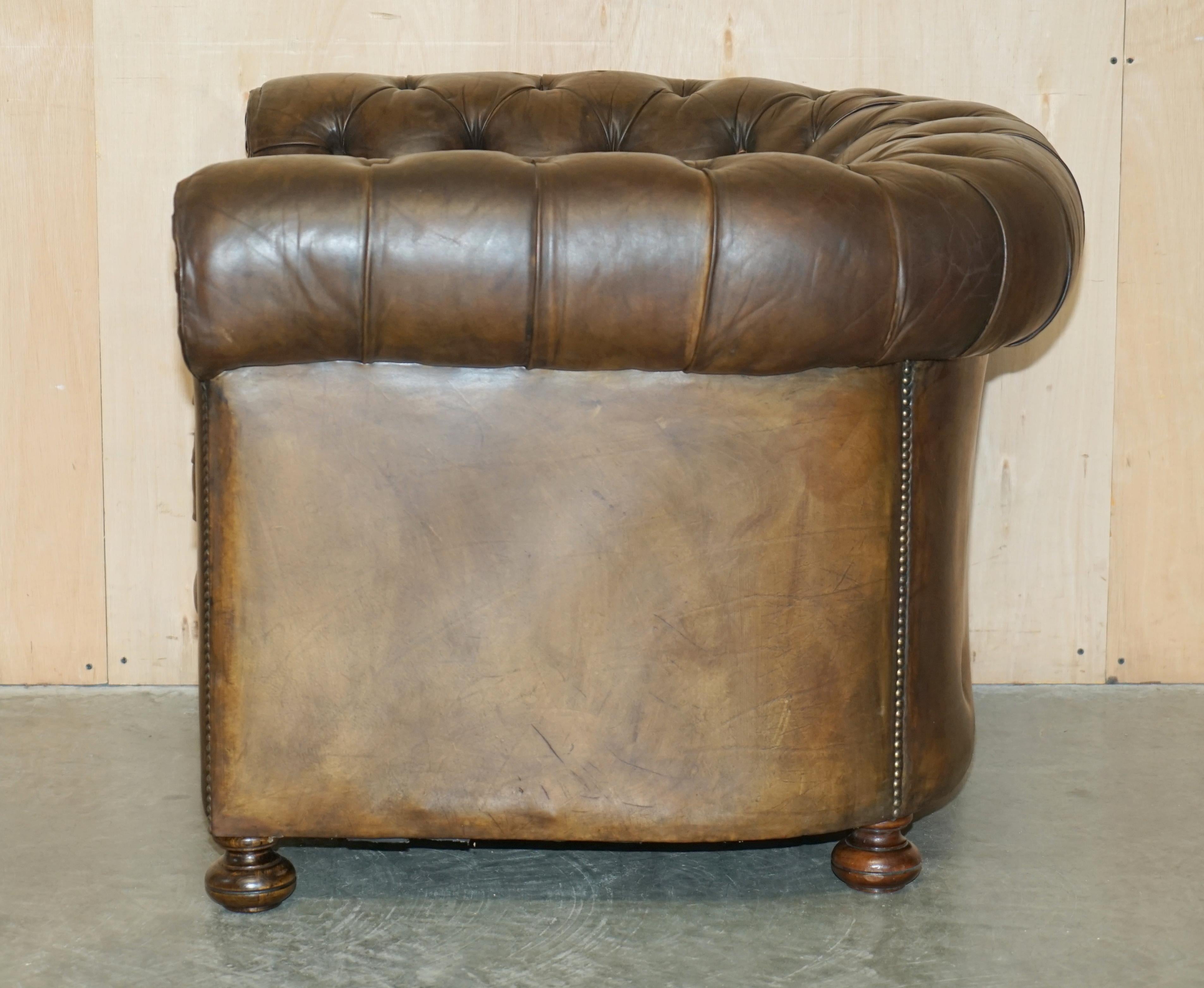 VINTAGE CIRCA 1950's HAND DYED BROWN LEATHER CHESTERFIELD CLUB ARMCHAIR WALNUT For Sale 12