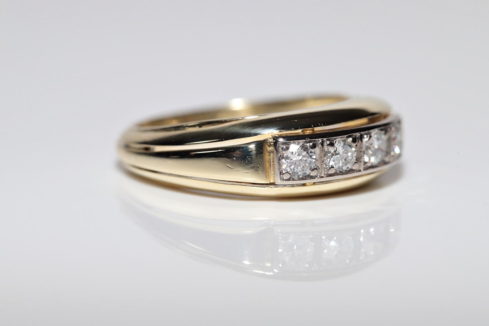 Vintage Circa 1950er Jahre Handgefertigt  14k Gold Natürlicher Daiamond Dekorierter Ring mit Ring im Angebot 2