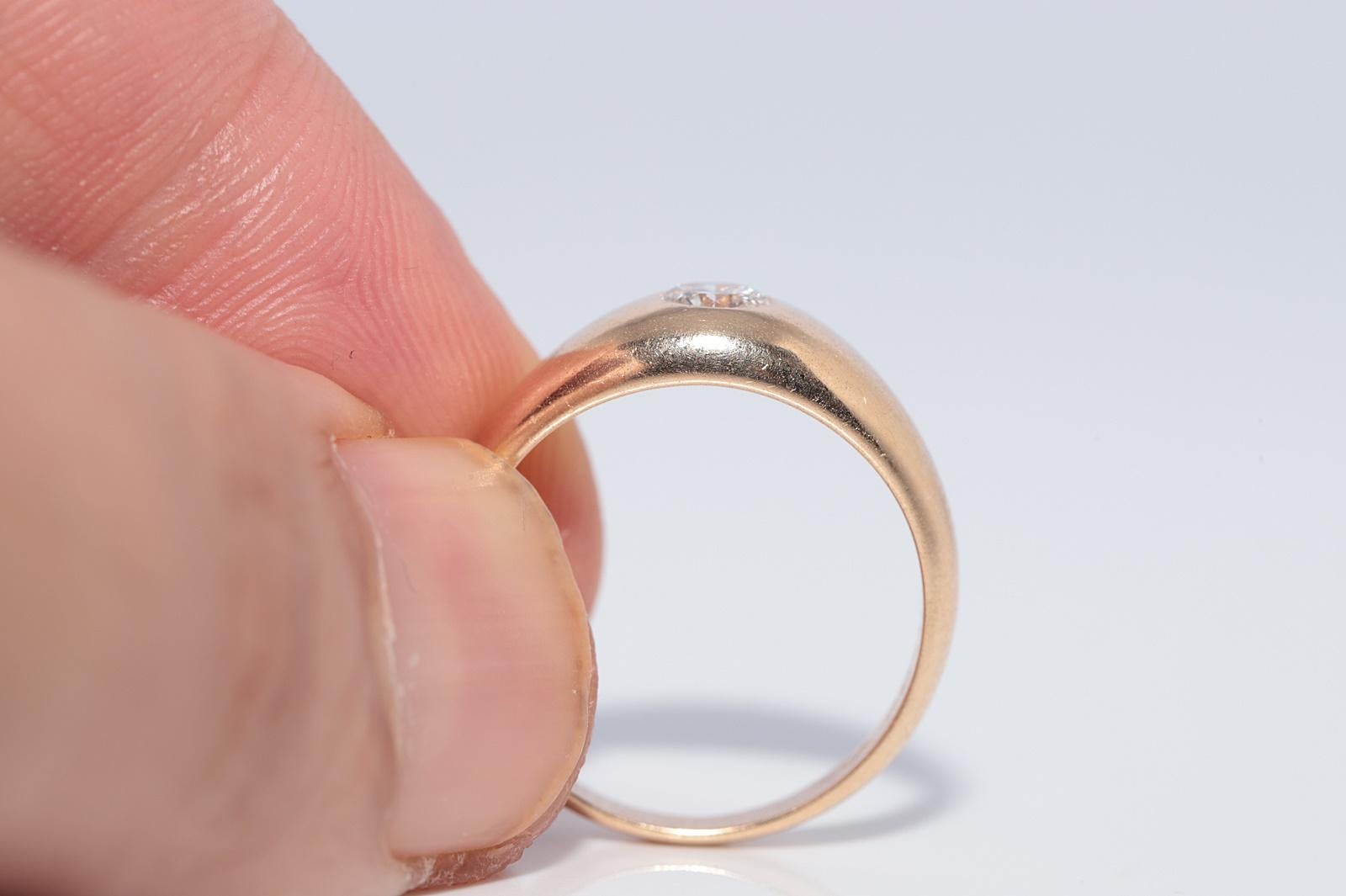 Vintage CIRCA 1950er Jahre handgefertigt 14k Gold natürlichen Diamant Solitär Band Ring im Angebot 1