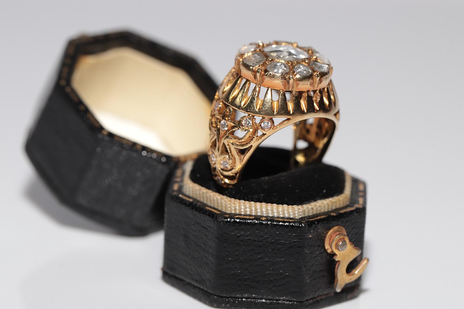 Vintage Circa 1950s Anillo artesanal de oro de 18 quilates con diamantes naturales talla rosa Retro en venta
