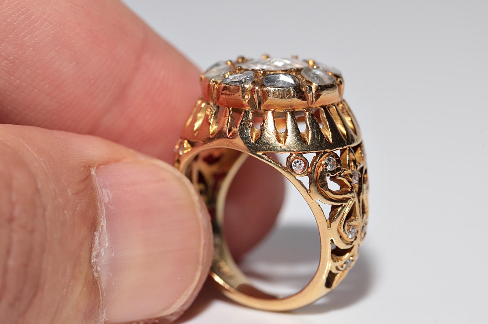 Vintage Circa 1950s Anillo artesanal de oro de 18 quilates con diamantes naturales talla rosa en venta 1