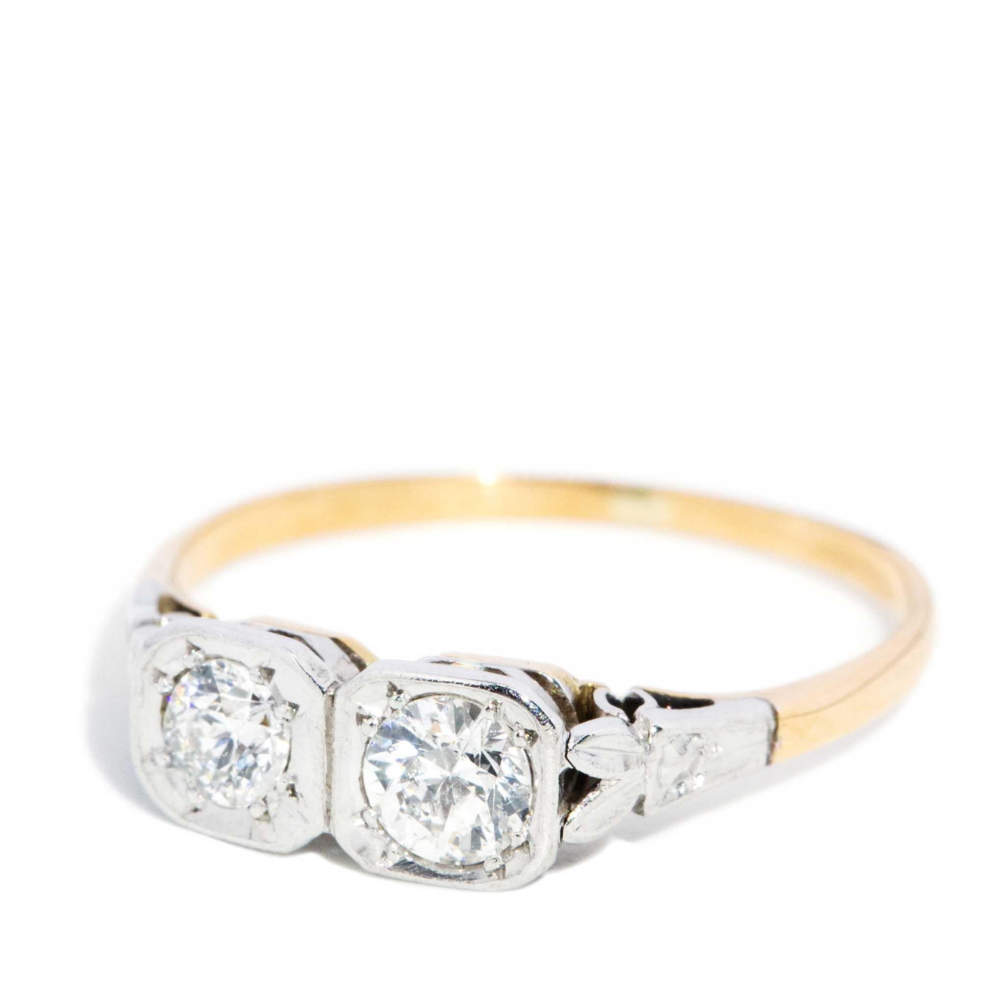 Vintage Circa 1950s Transition Cut Diamond Ring 18 Carat Yellow Gold For Sale 3