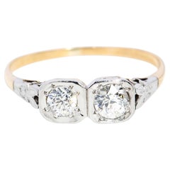 Vintage Circa 1950s Transition Cut Diamond Ring 18 Carat Yellow Gold