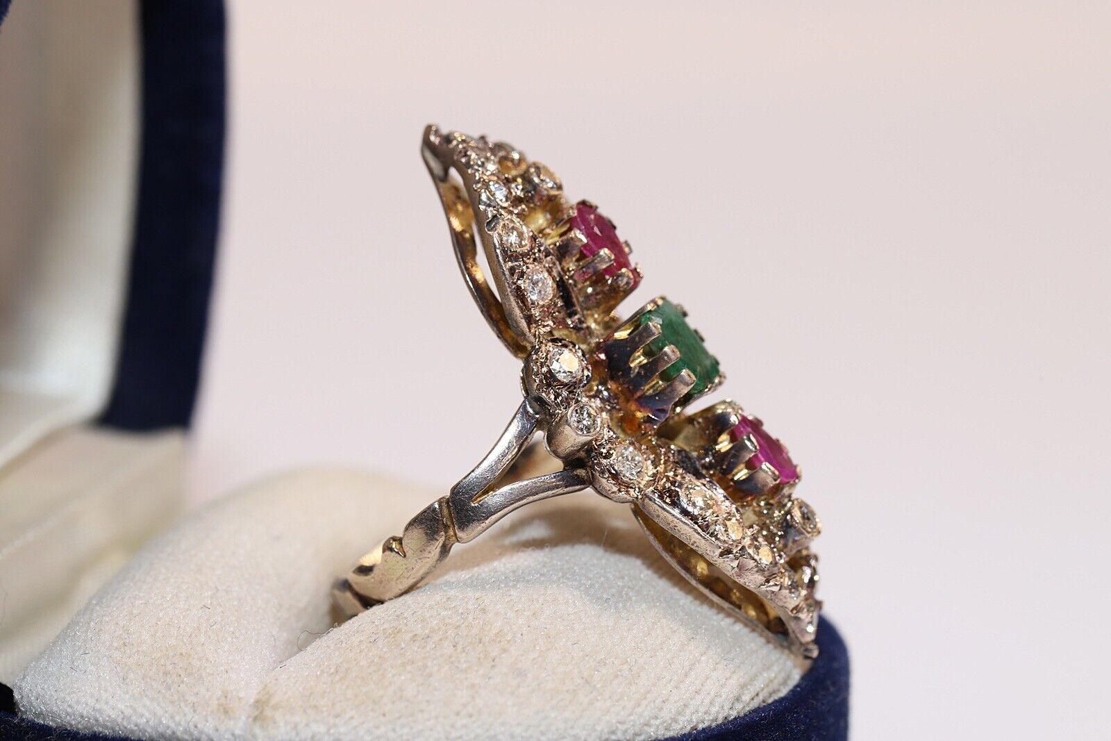 Retro Vintage Circa 1960s 10k Gold Natural Diamond And Emerald Ruby Navette Ring  For Sale