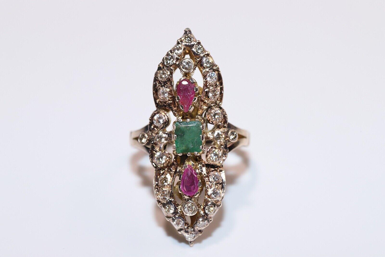 Brilliant Cut Vintage Circa 1960s 10k Gold Natural Diamond And Emerald Ruby Navette Ring  For Sale