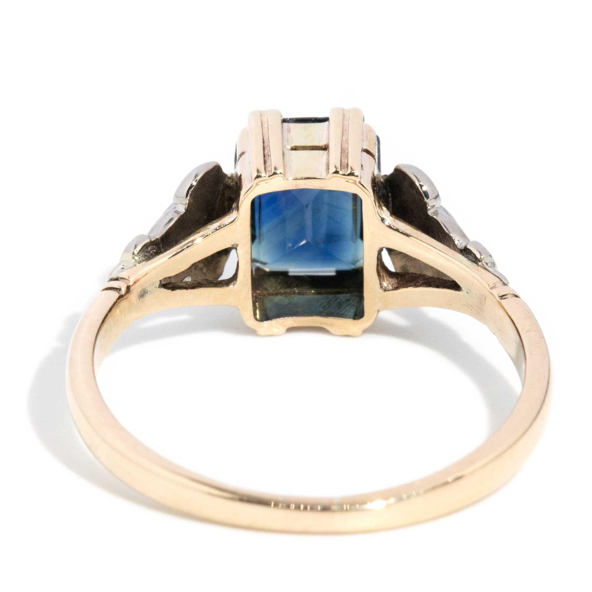 Vintage Circa 1960s 1.37ct Sapphire Solitaire Ring 9 Carat Gold 1