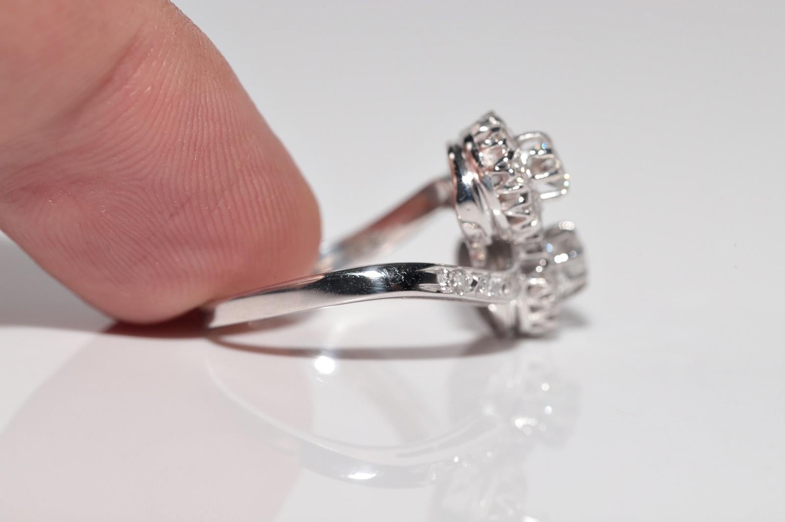 Anello decorato con diamanti naturali in oro 14k, CIRCA 1960 in vendita 1