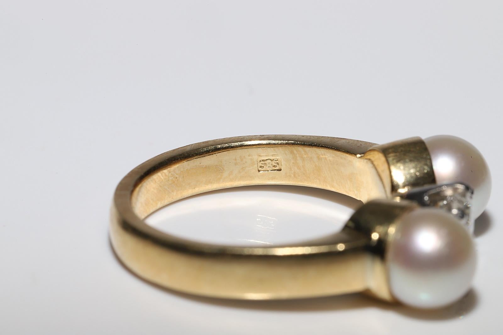 Vintage Circa 1960s 14k Gold Natural Diamond And Pear Three Stone Ring For Sale 4