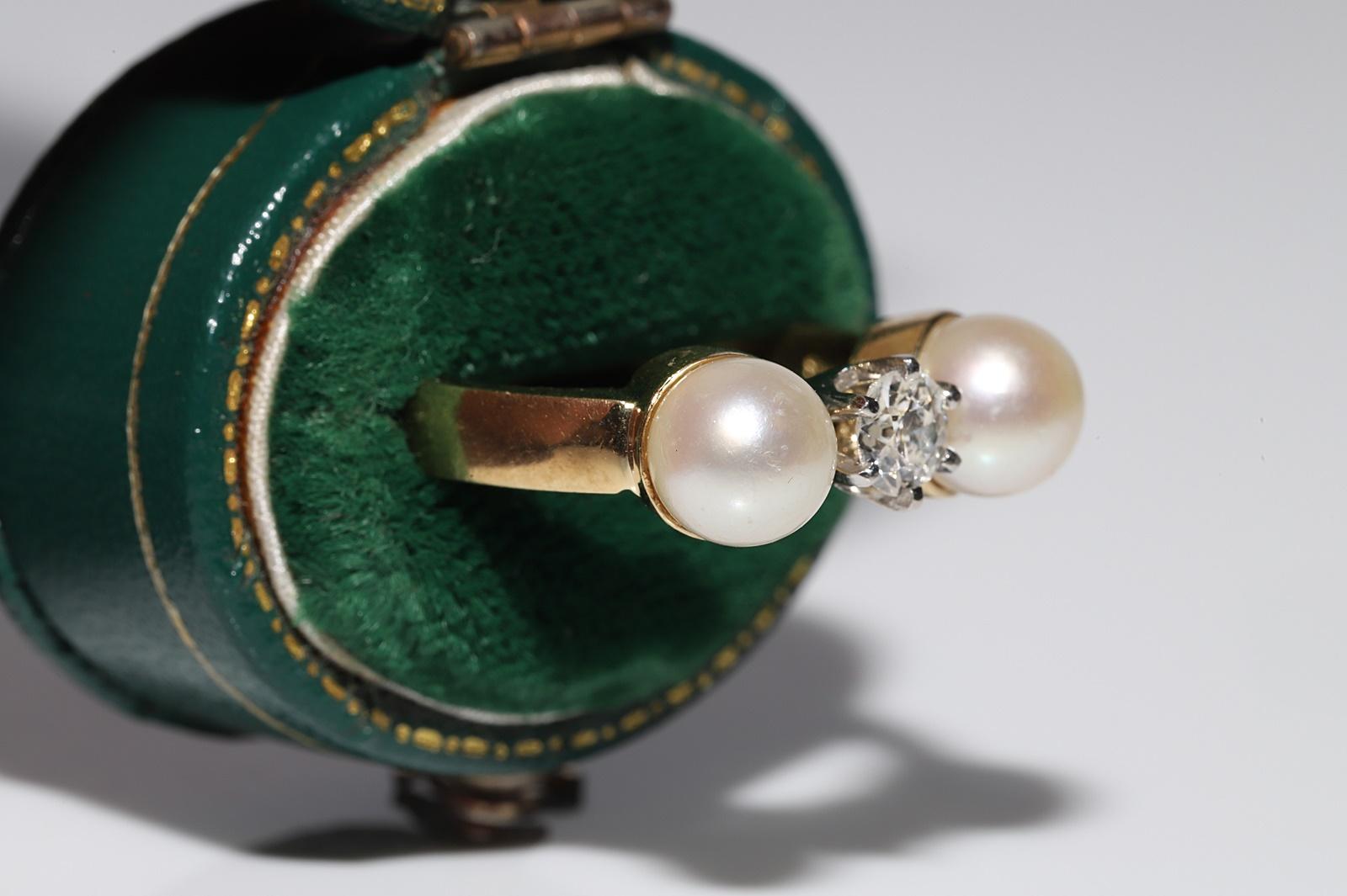 Retro Vintage Circa 1960s 14k Gold Natural Diamond And Pear Three Stone Ring For Sale