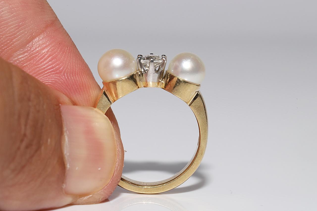 Vintage Circa 1960s 14k Gold Natural Diamond And Pear Three Stone Ring For Sale 2