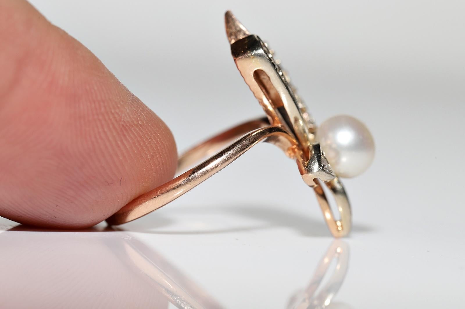 Vintage Circa 1960s  14k Gold Natural Diamond And Pearl  Ring For Sale 2
