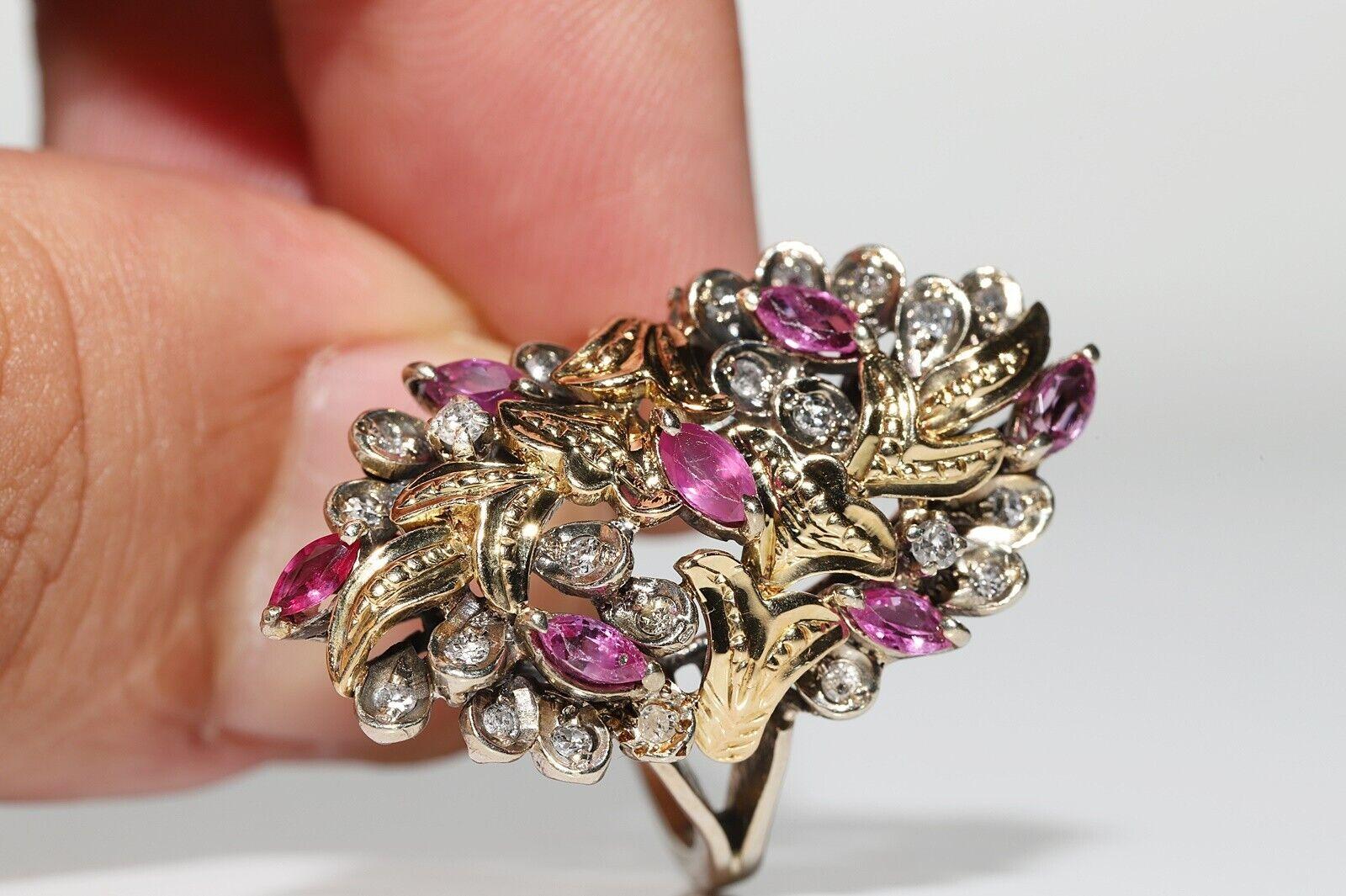 Vintage Circa 1960er Jahre 14k Gold Natürlicher Diamant und Rubin Dekorierter Ring (Brillantschliff) im Angebot
