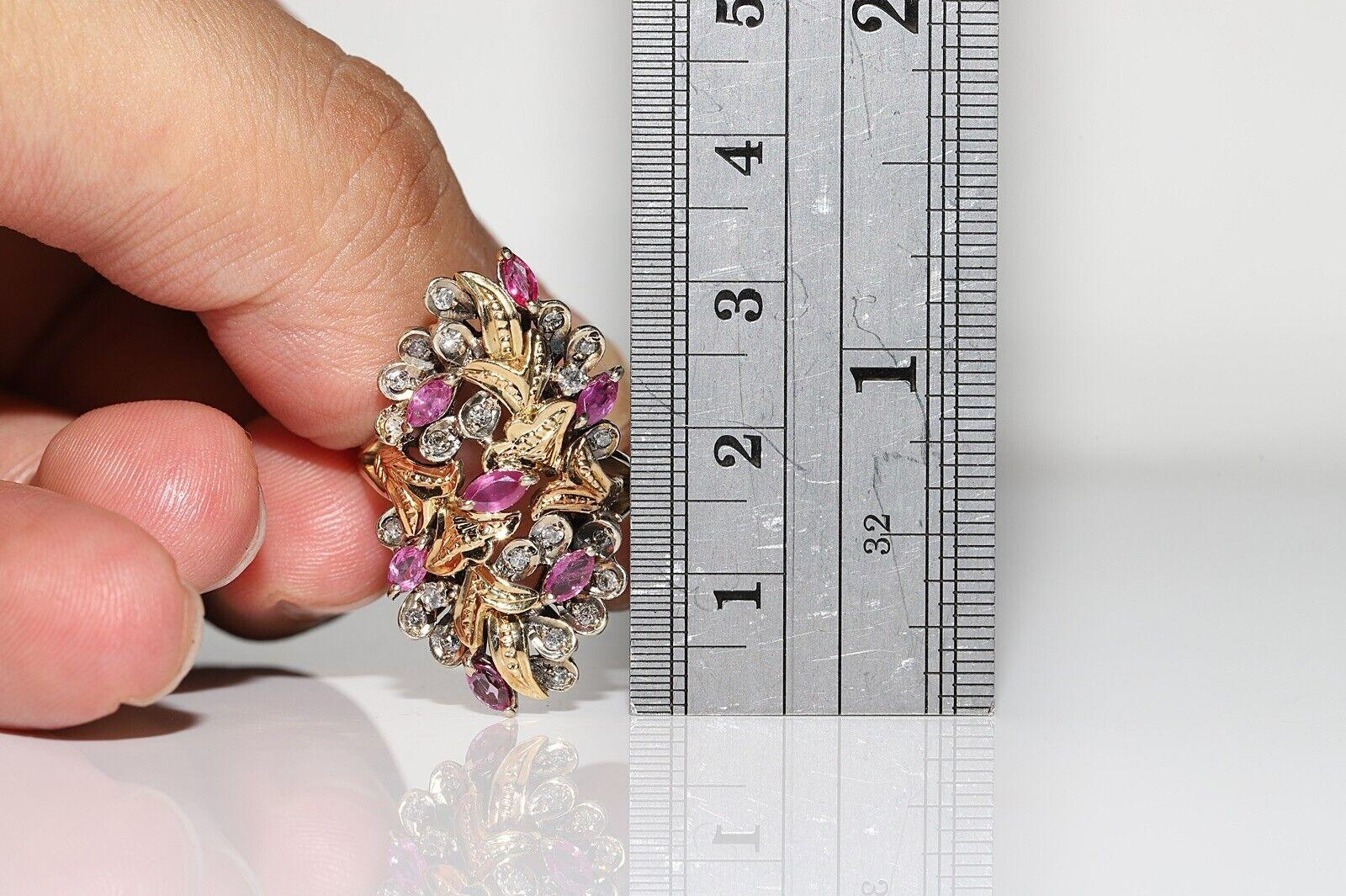 Vintage Circa 1960er Jahre 14k Gold Natürlicher Diamant und Rubin Dekorierter Ring im Angebot 2