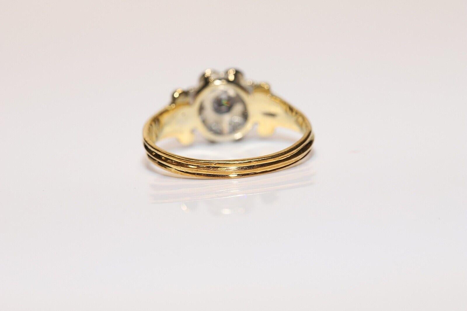 Vintage Circa 1960s 14k Gold Natural Diamond Decorated Cocktail Ring  In Good Condition For Sale In Fatih/İstanbul, 34