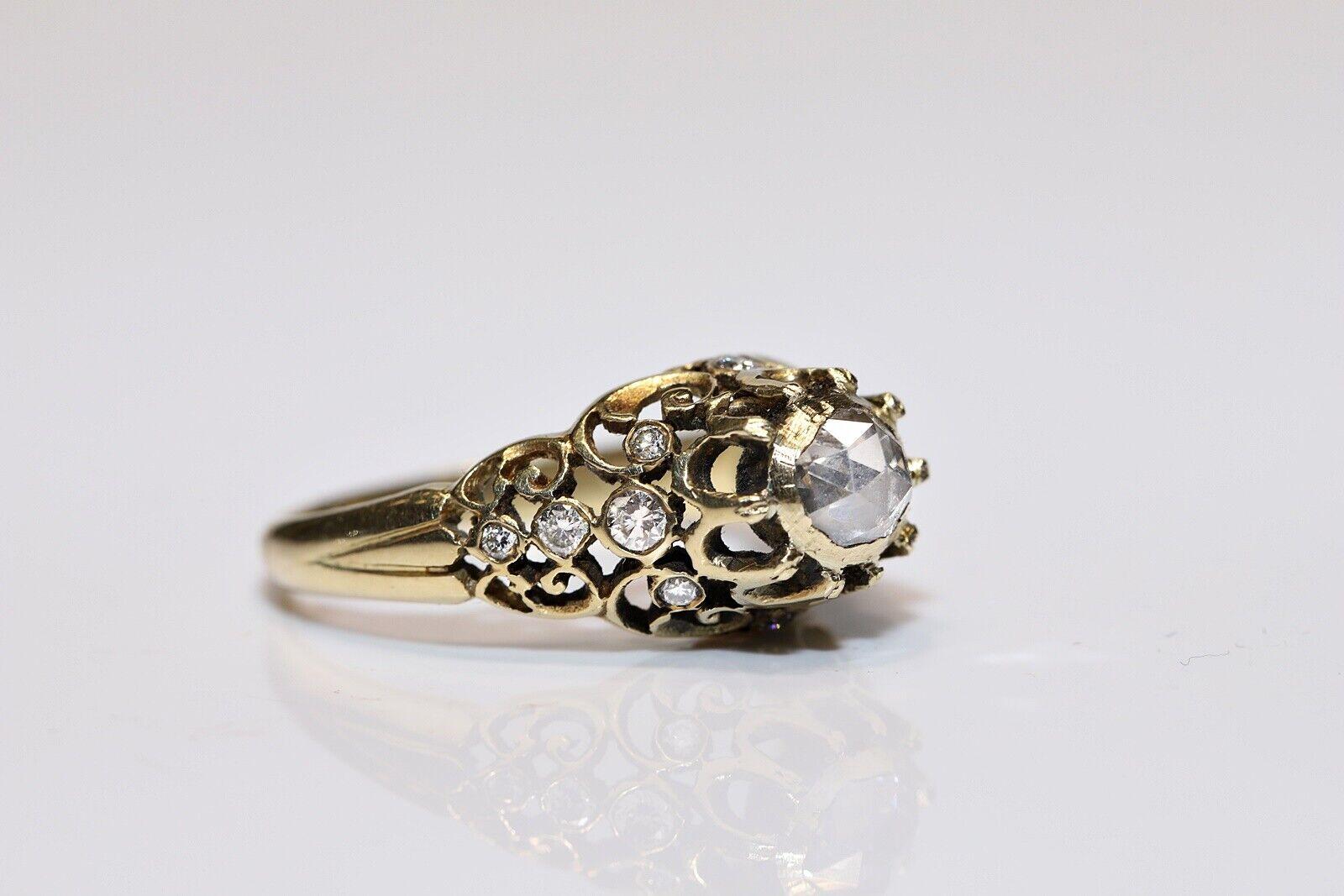 Vintage Circa 1960s Anillo Artesanal de Oro de 14k Decorado con Diamantes Naturales en venta 7