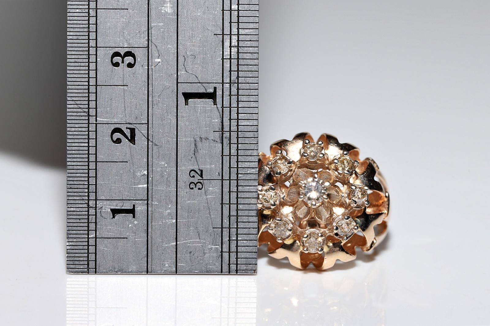 Anello decorato con diamanti naturali in oro 14k, CIRCA 1960 in vendita 7