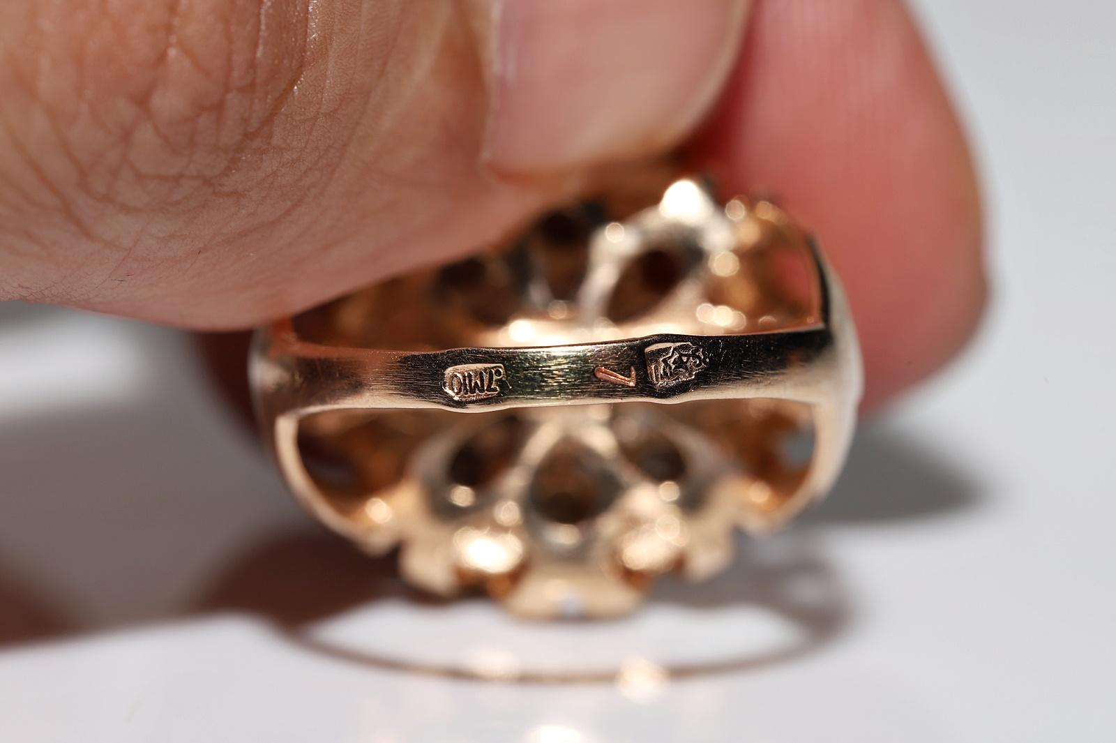Anello decorato con diamanti naturali in oro 14k, CIRCA 1960 in vendita 10