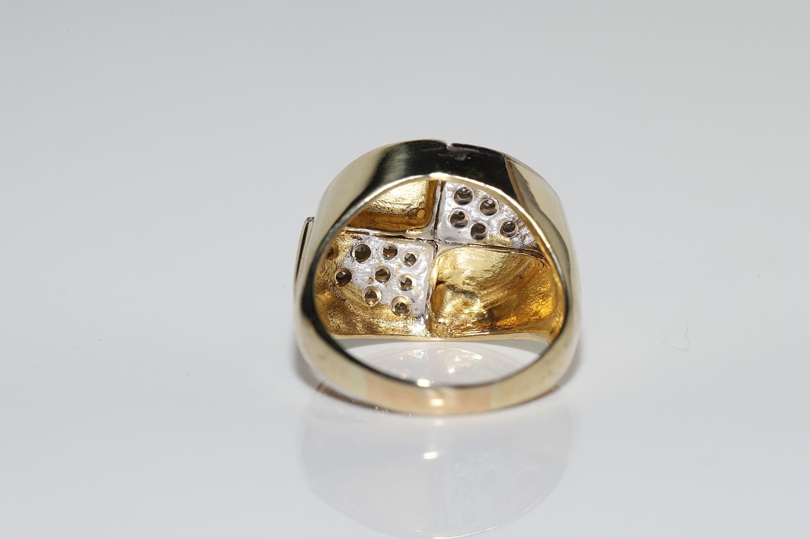 Vintage Circa 1960s 14k Gold Natural Diamond Decorated Ring  For Sale 1