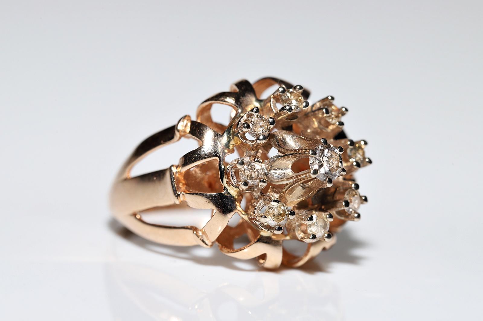 Anello decorato con diamanti naturali in oro 14k, CIRCA 1960 in vendita 2